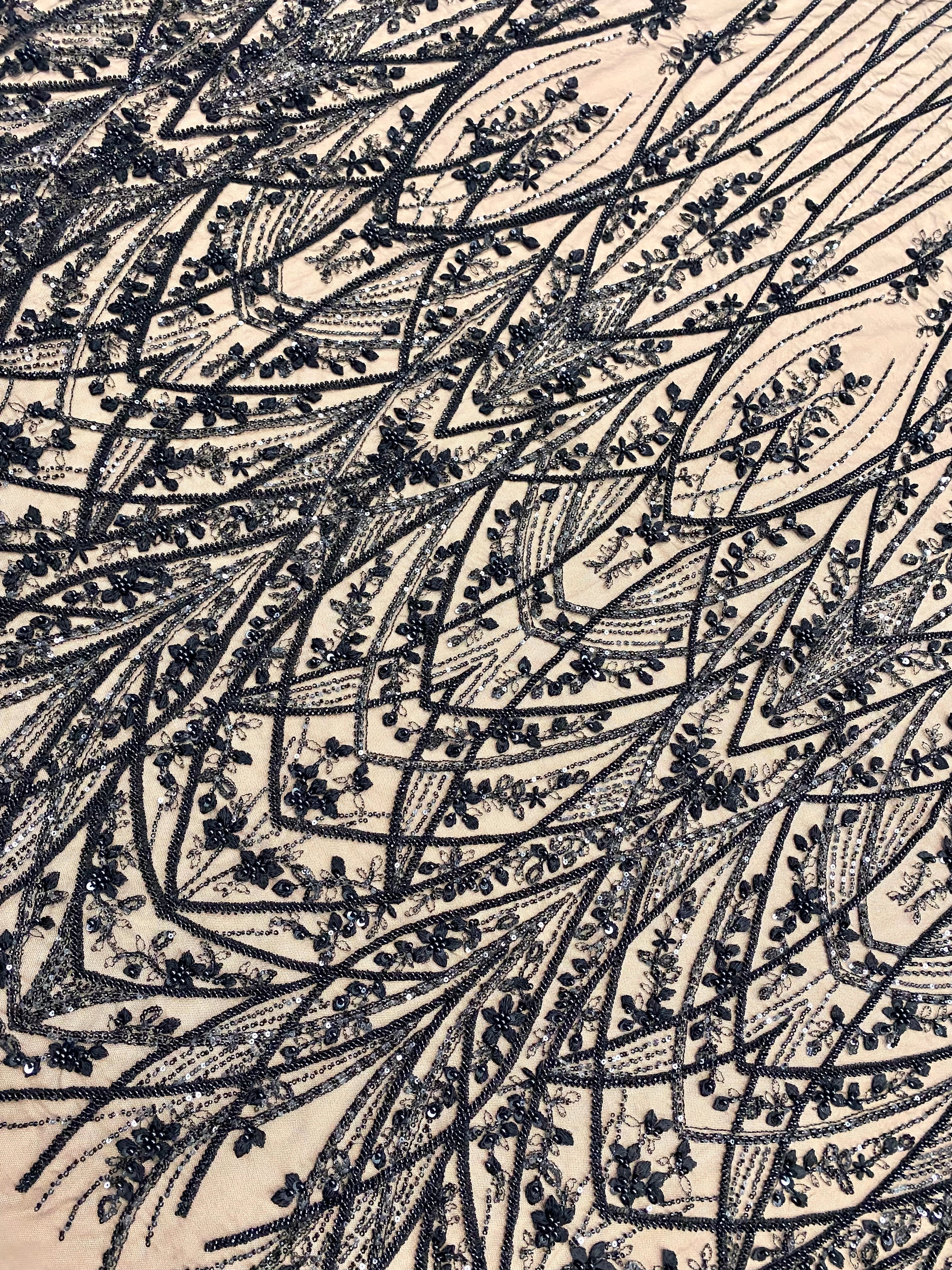 Dantela Couture Neagra cu Model Geometric, cu Perle, Margele si Paiete