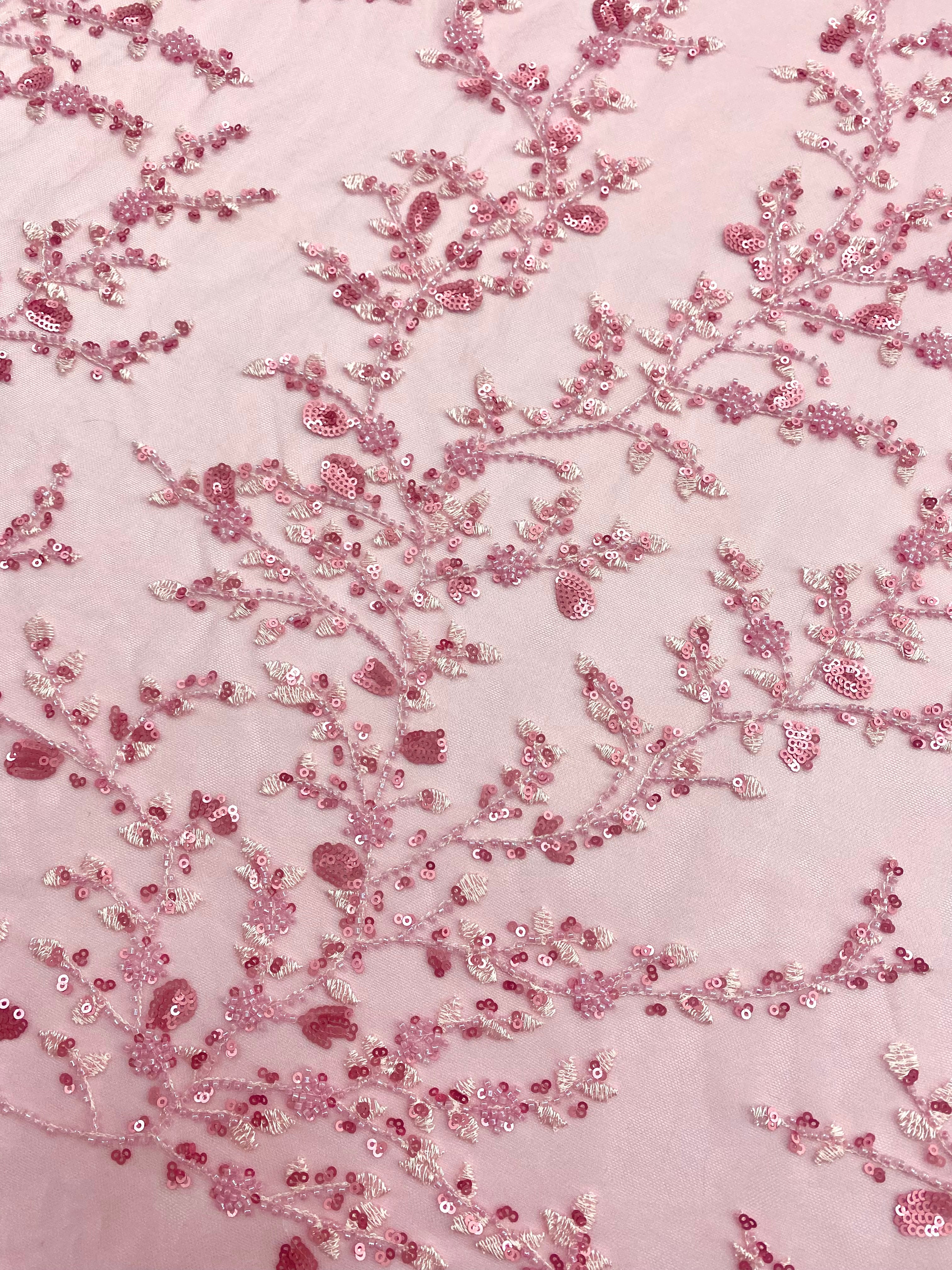 Dantela Couture Roz cu Model Floral, cu Margele si Paiete