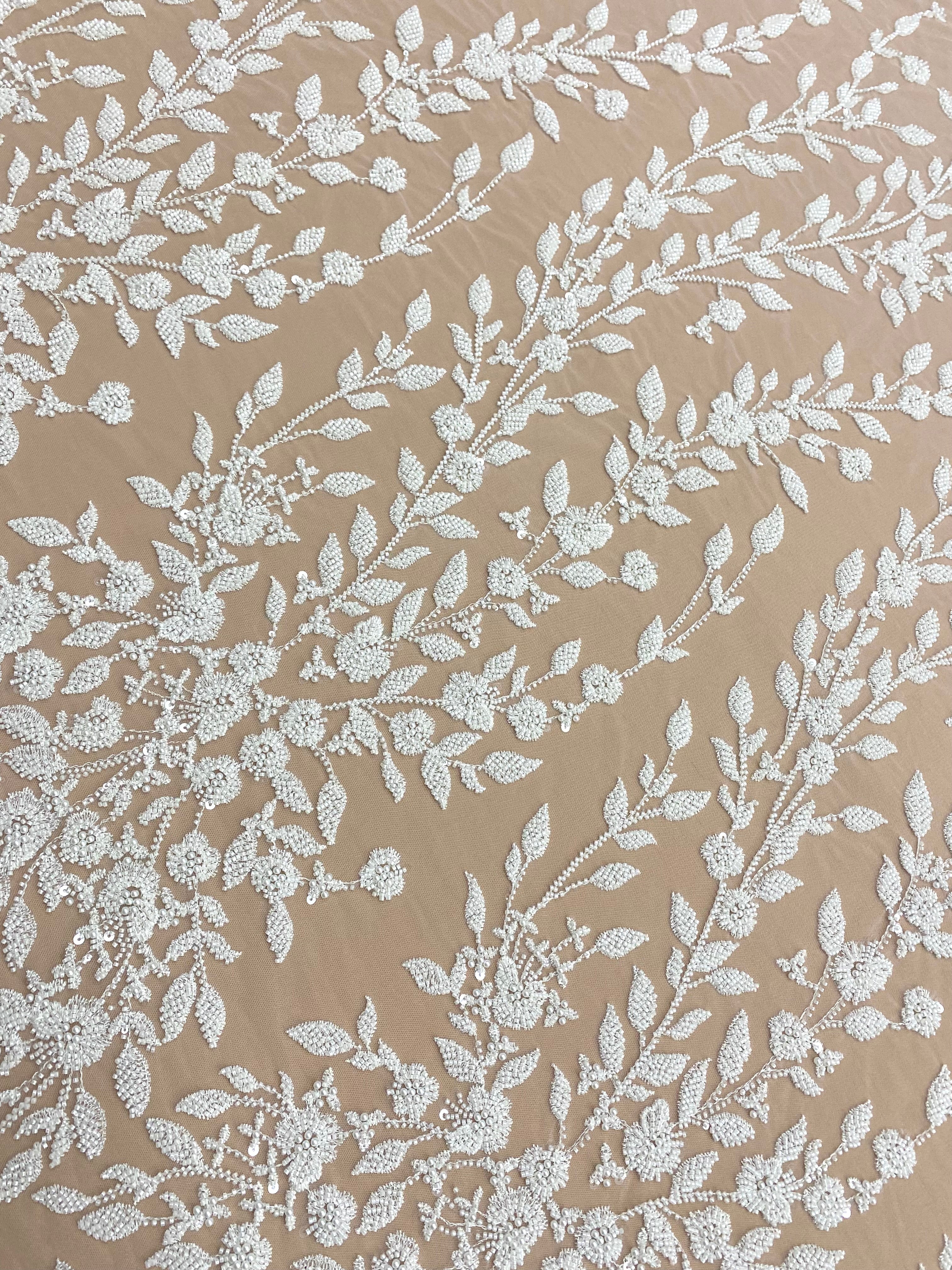 Dantela Couture Ivory cu Model Floral, Perle, Margele si Paiete