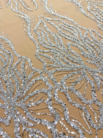 Dantela Couture Argintie pe Tulle Nude cu Panou, cu Margele si Paiete