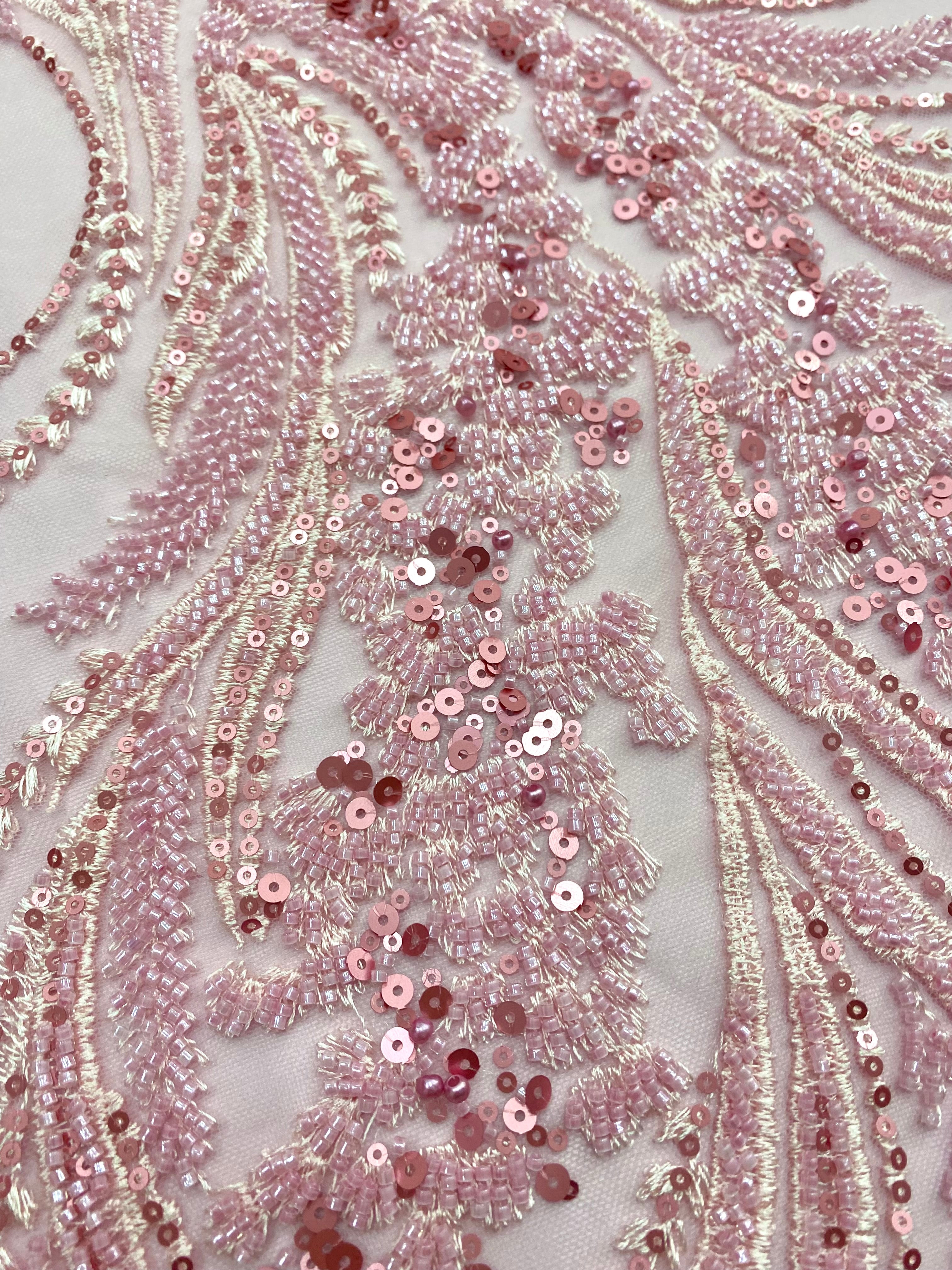 Dantela Couture Roz cu Model Floral cu Perle, Margele si Paiete