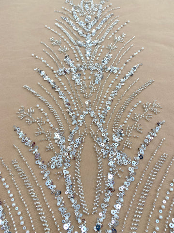 Dantela Couture Argintie cu Tulle Nude cu Panou, cu Perle, Margele si Paiete