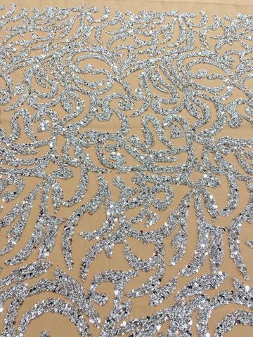 Dantela Couture Argintie pe Tulle Nude cu Margele si Paiete