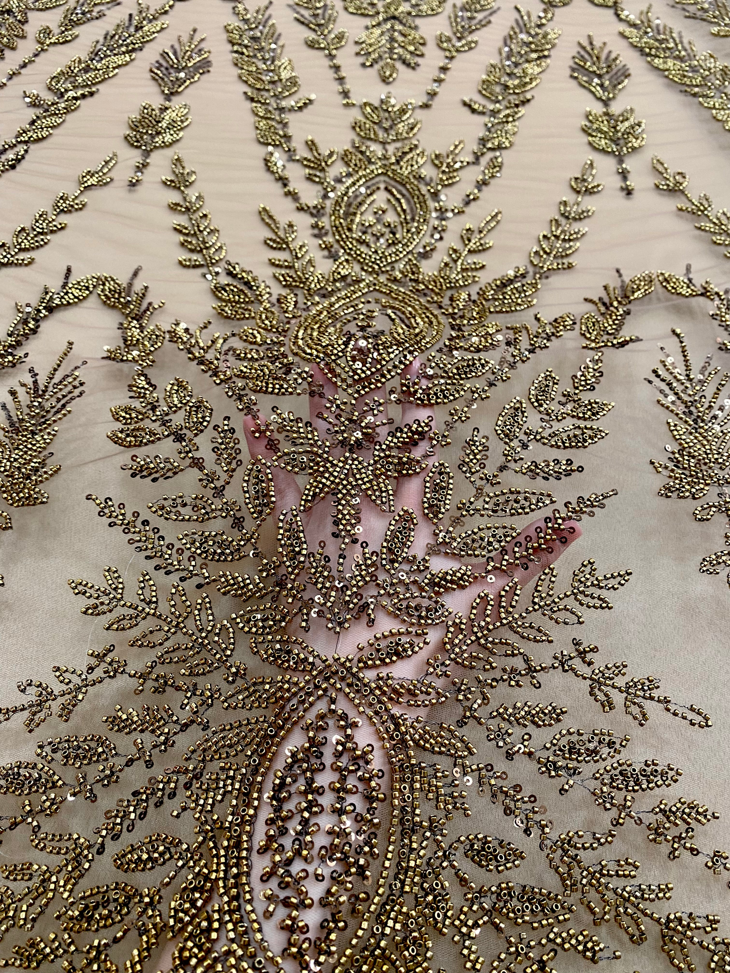 Dantela Couture Auriu Antic cu Model Simetric, cu Margele si Paiete