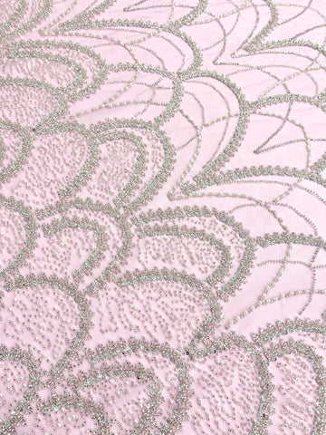 Dantela Couture Argintie pe Tulle Roz cu Model Geometric, cu Perle, Margele si Paiete