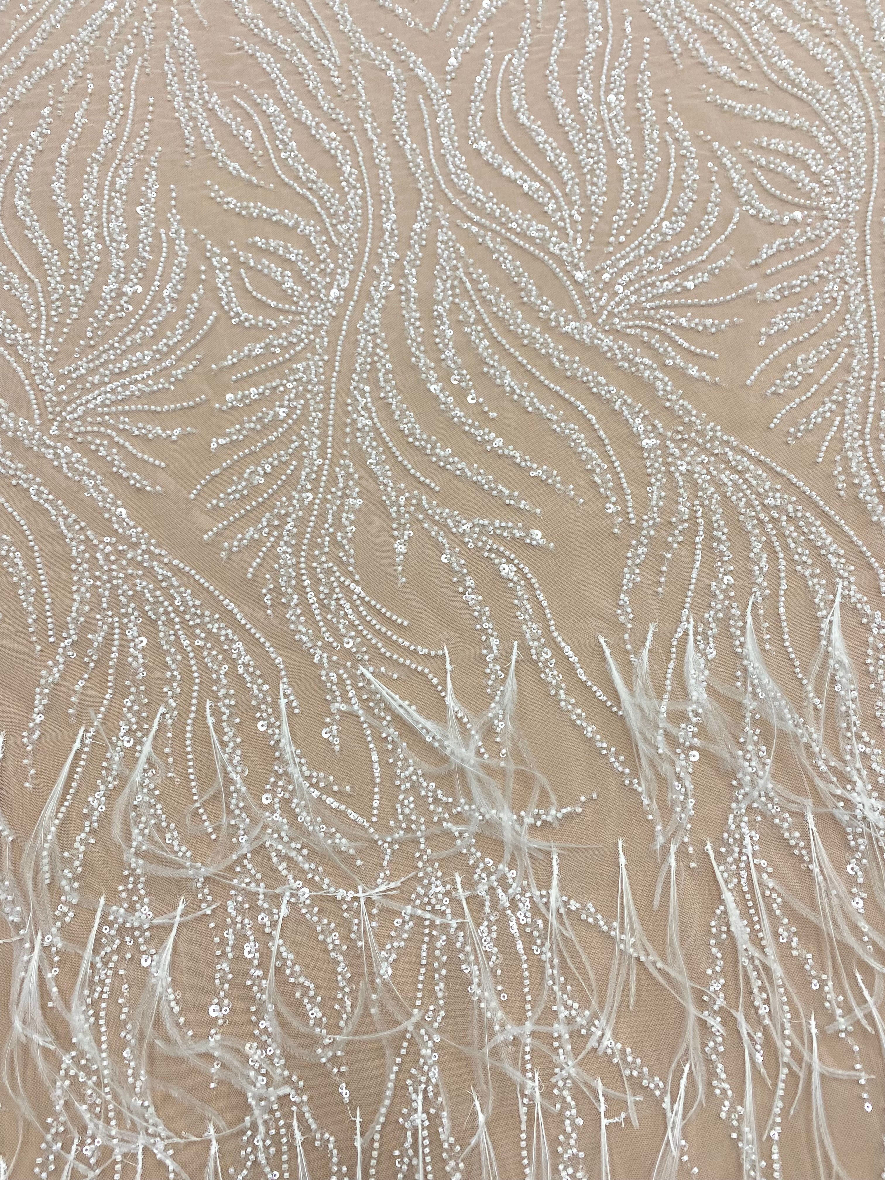 Dantela Couture Ivory cu Pene de Strut, cu Siraguri, cu Margele si Paiete