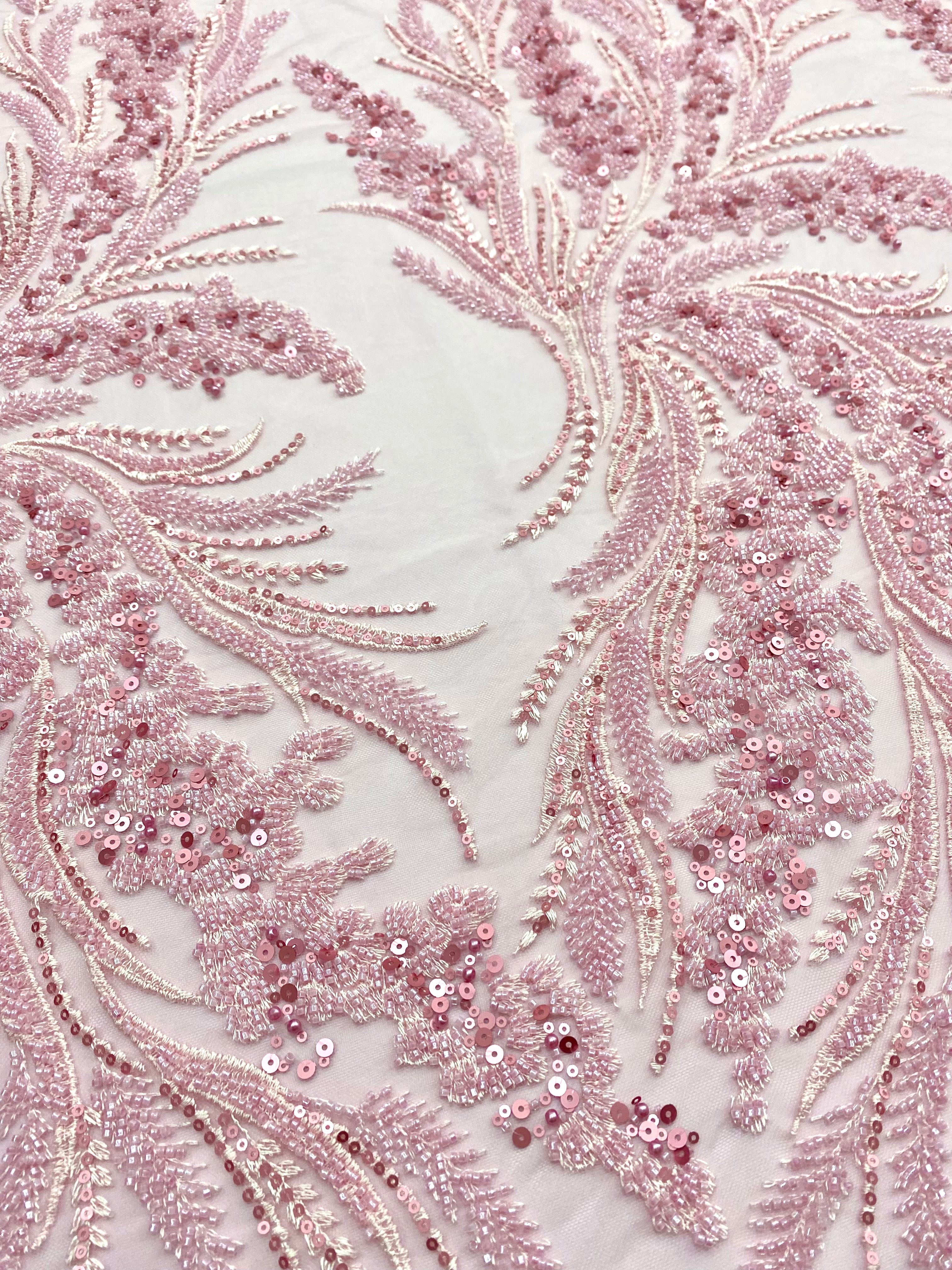 Dantela Couture Roz cu Model Floral cu Perle, Margele si Paiete