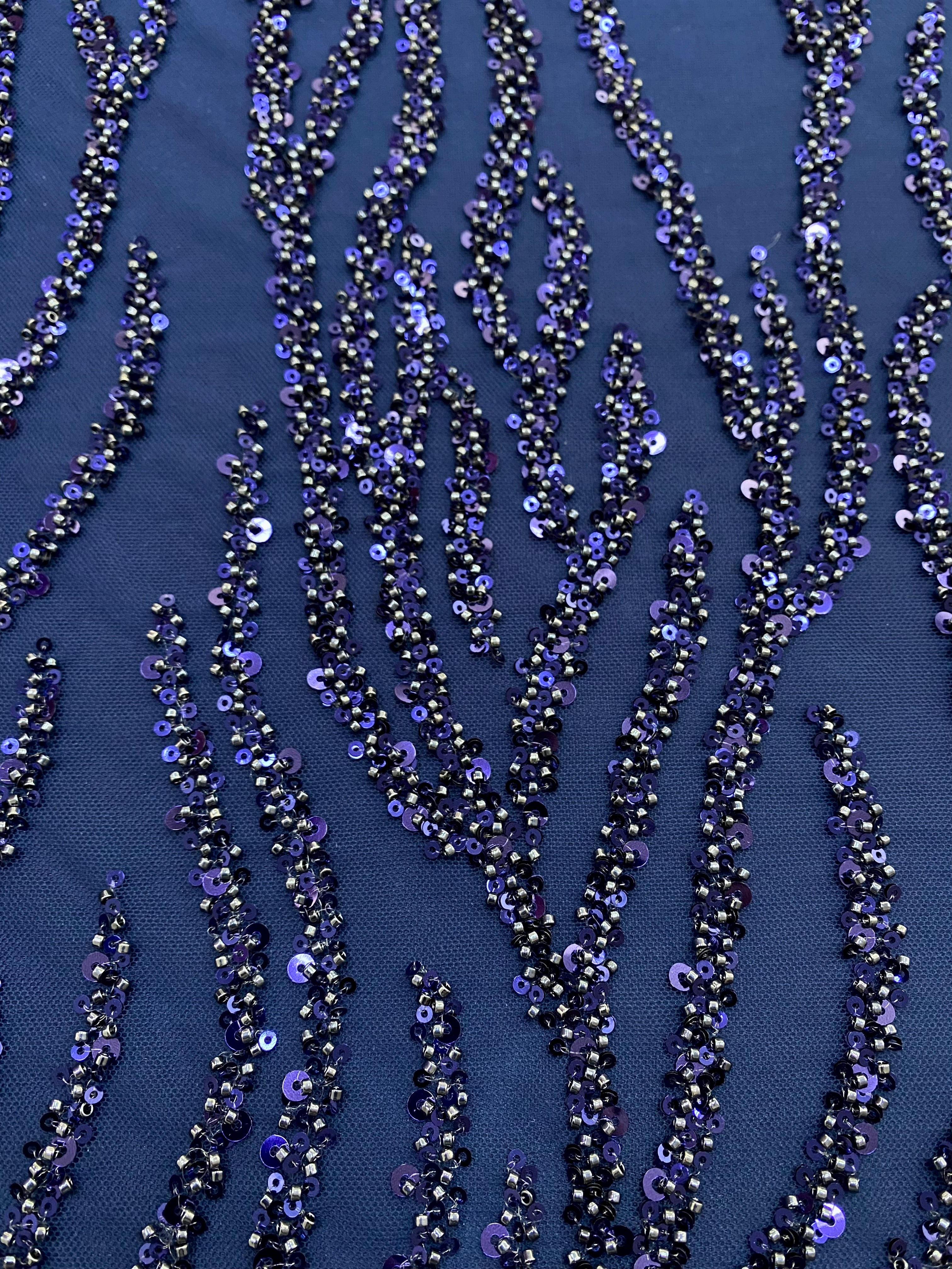 Dantela Couture Bleumarin cu Siraguri, cu Margele si Paiete