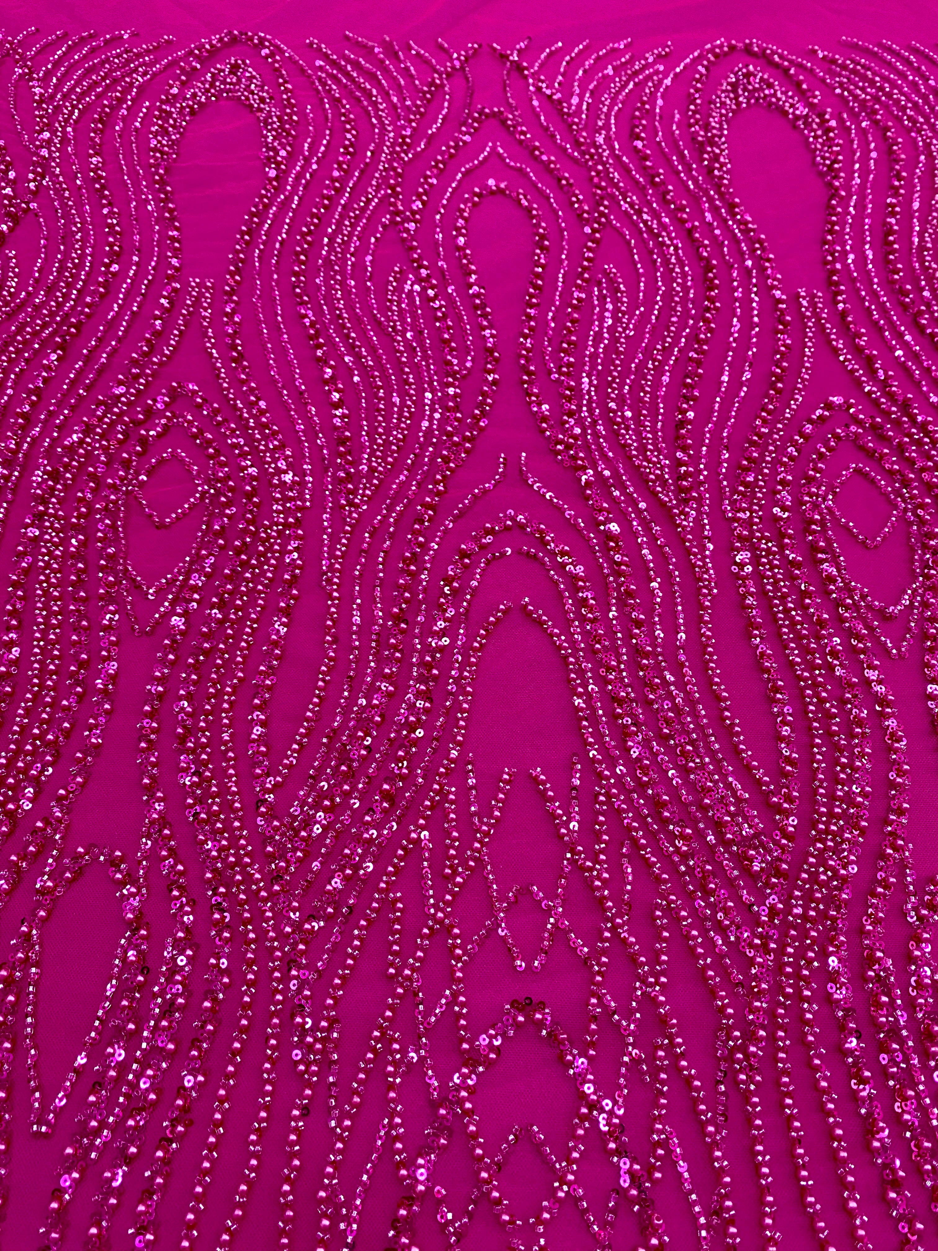 Dantela Couture Fucsia cu Perle, Margele si Paiete