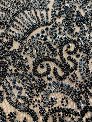 Dantela Couture Neagra cu Model Geometric, cu Perle, Margele si Paiete