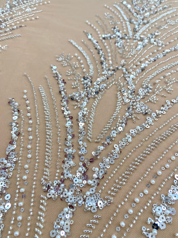 Dantela Couture Argintie cu Tulle Nude cu Panou, cu Perle, Margele si Paiete