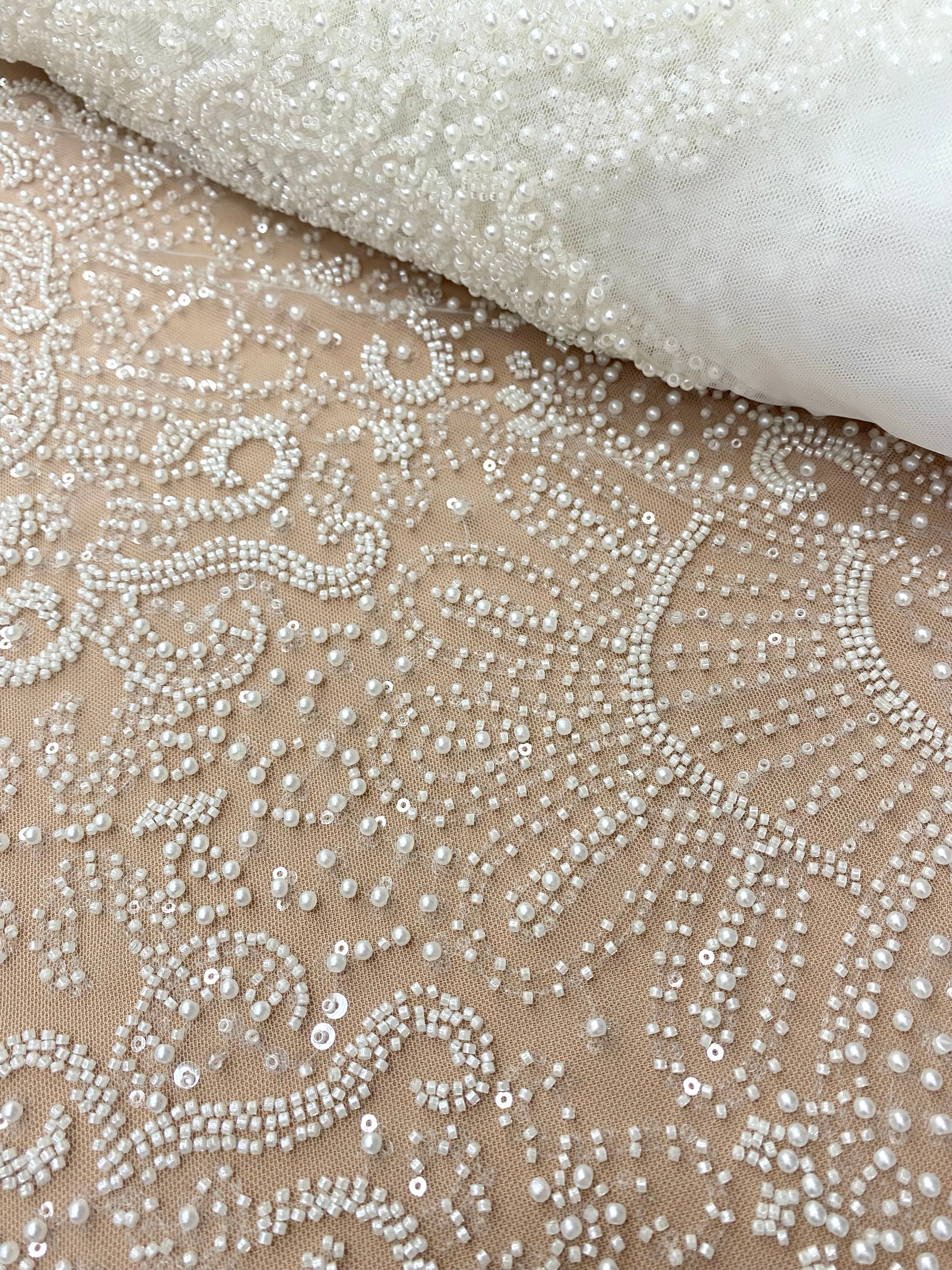 Dantela Couture Ivory cu Model Geometric, cu Perle, Margele si Paiete