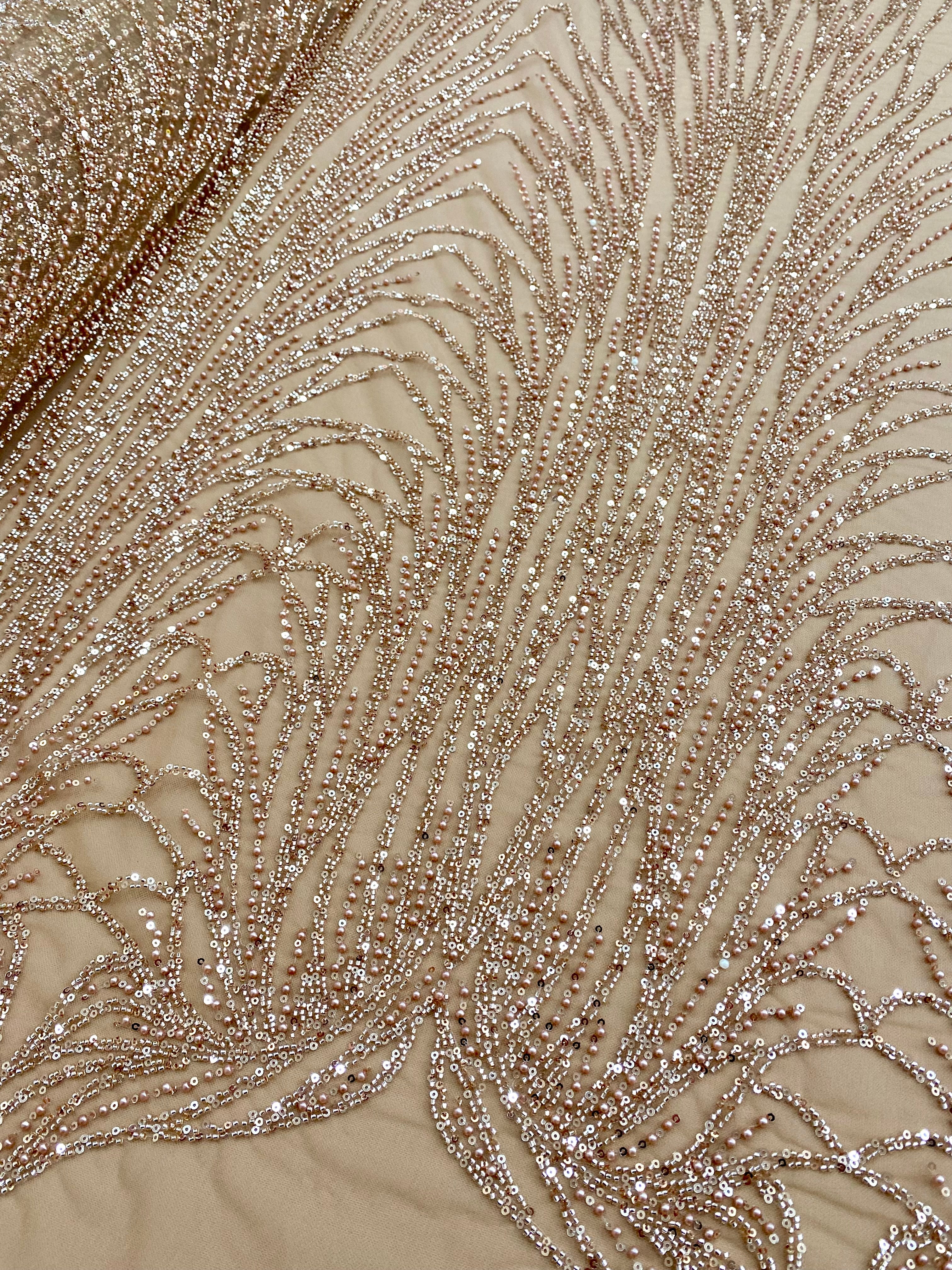 Dantela Couture Auriu Rose cu Model Liniar, cu Margele si Paiete