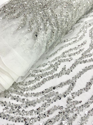 Dantela Couture Argintie pe Tulle Ivory cu Siraguri, cu Margele si Paiete