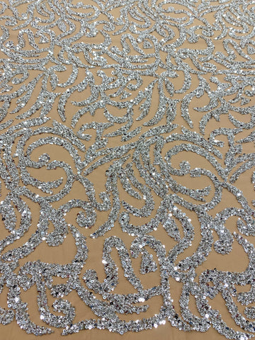 Dantela Couture Argintie pe Tulle Nude cu Margele si Paiete