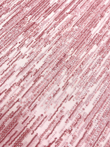 Dantela Couture Roz cu Model Liniar, cu Margele si Paiete