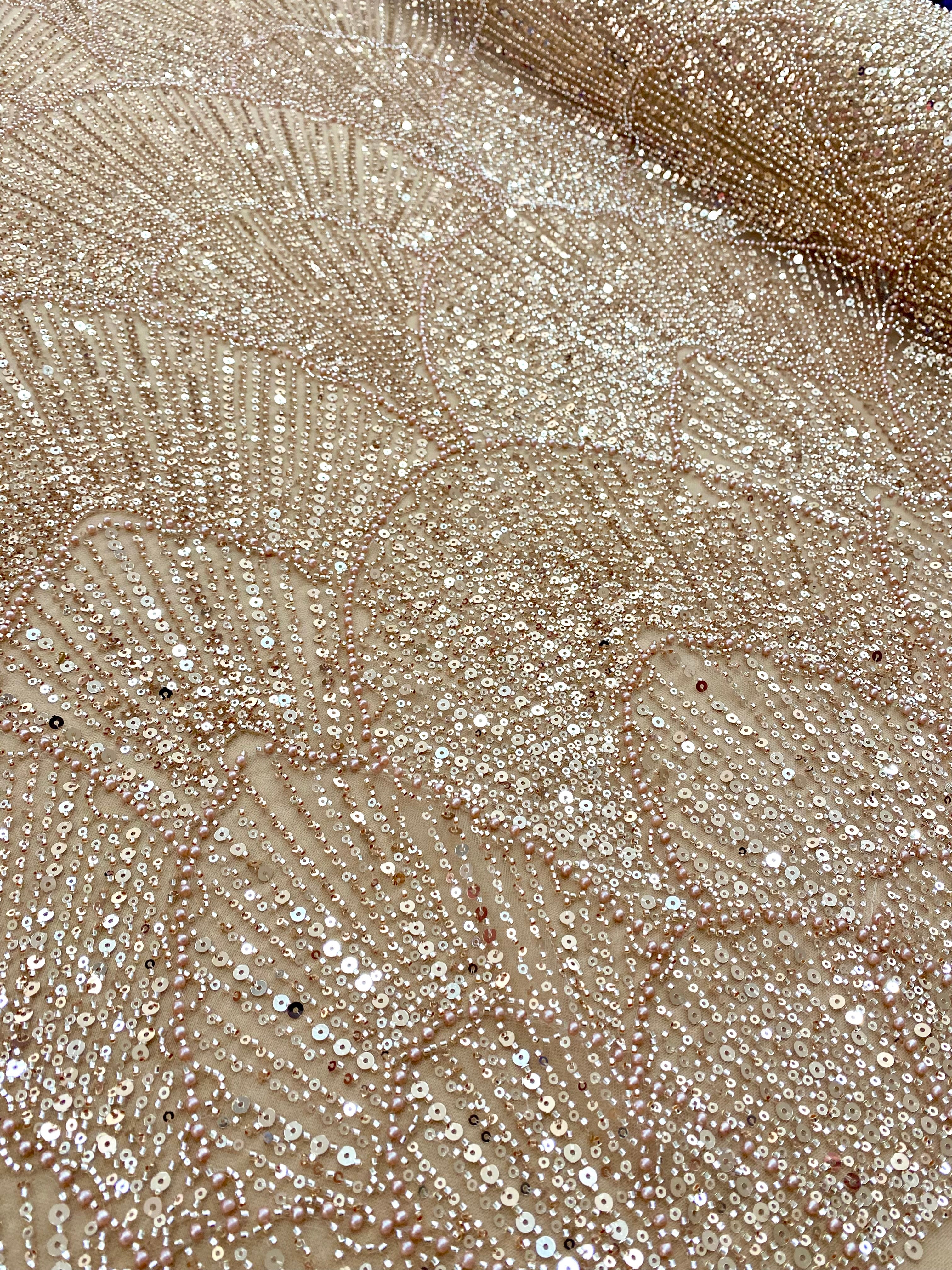 Dantela Couture Auriu Rose cu Model Geometric, cu Perle, Margele si Paiete