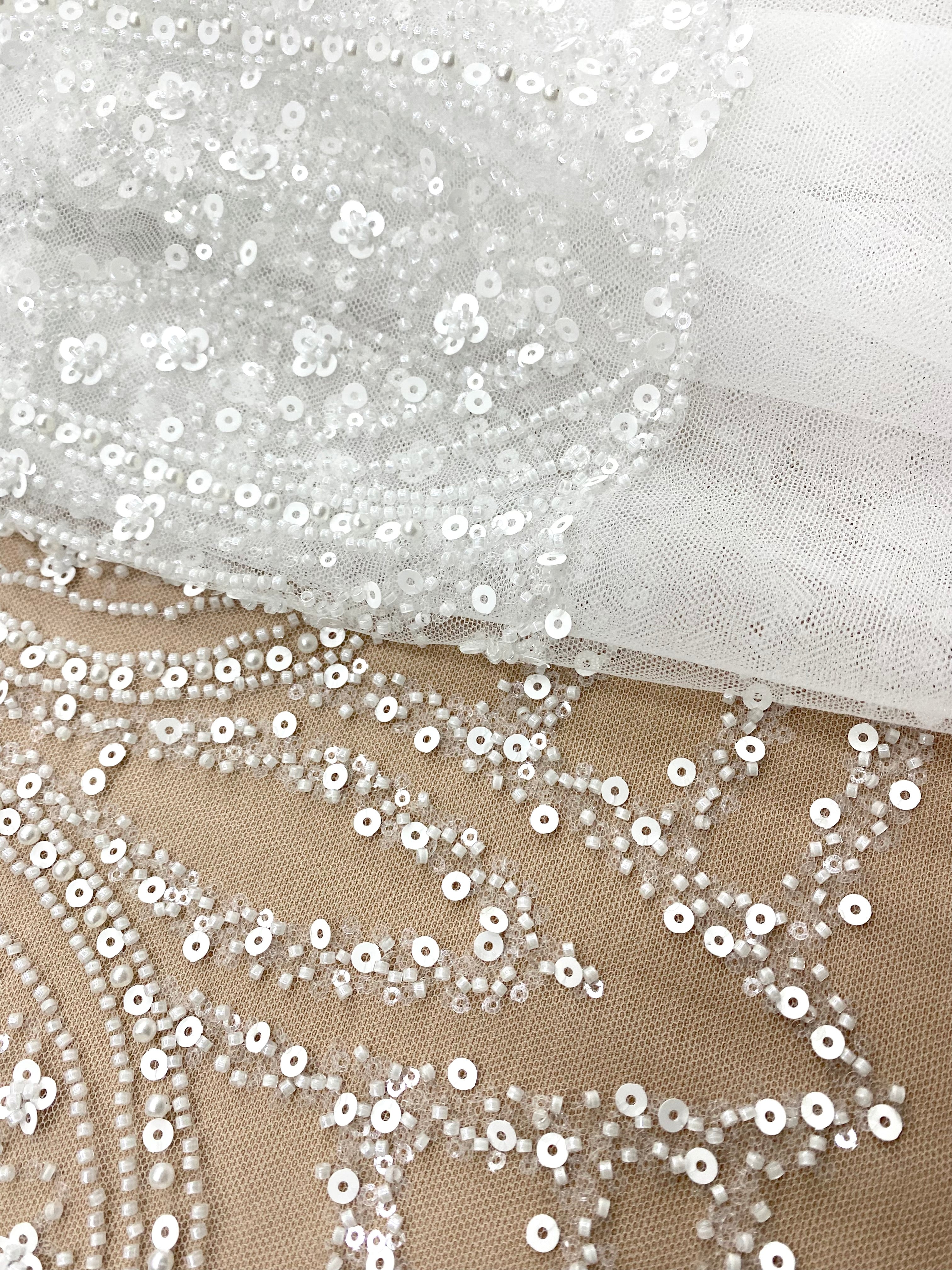 Dantela Couture Ivory cu Model Geometric, cu Perle, Margele si Paiete