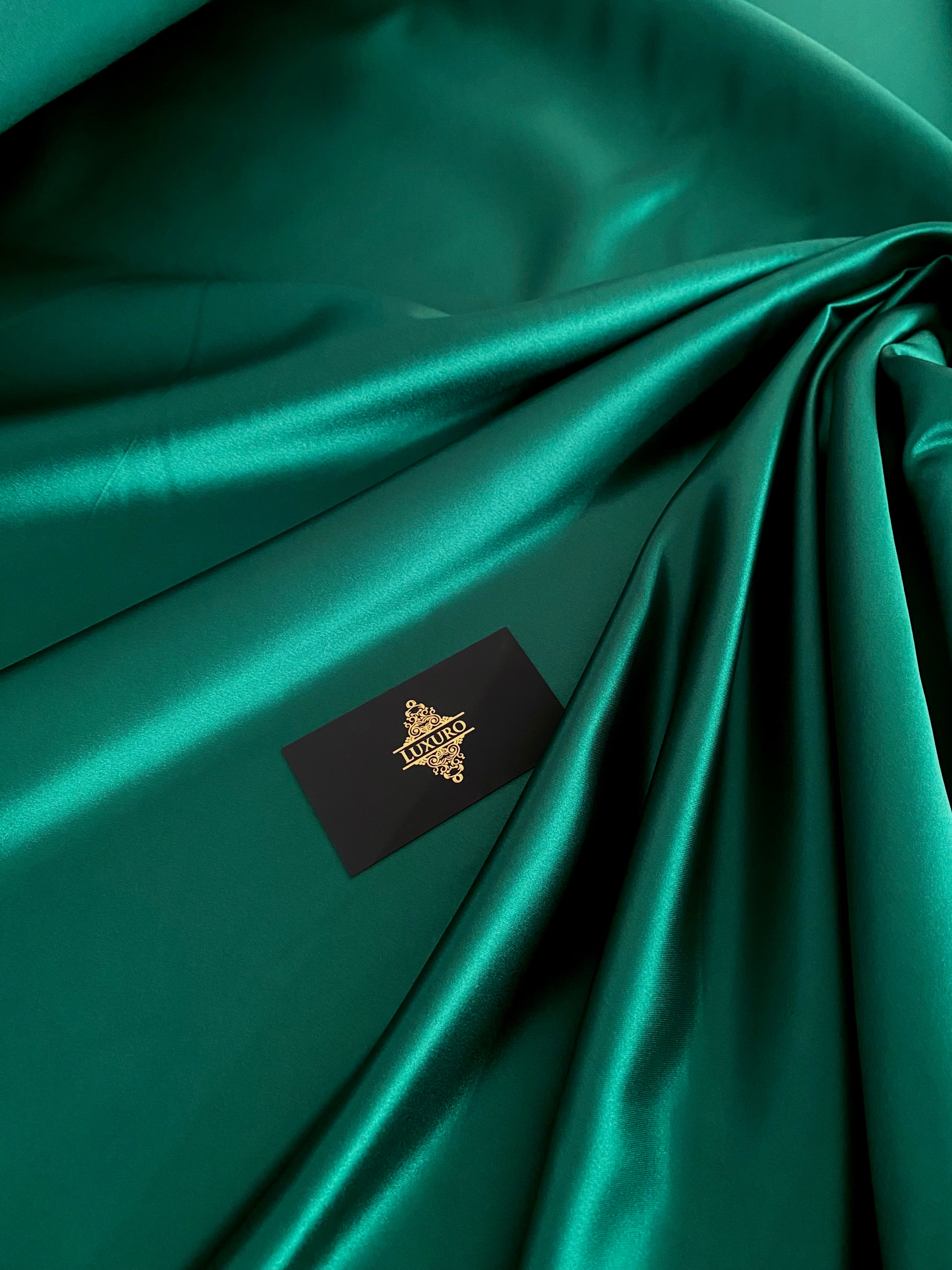 Tafta Fixa Premium Sidefata Verde Smarald