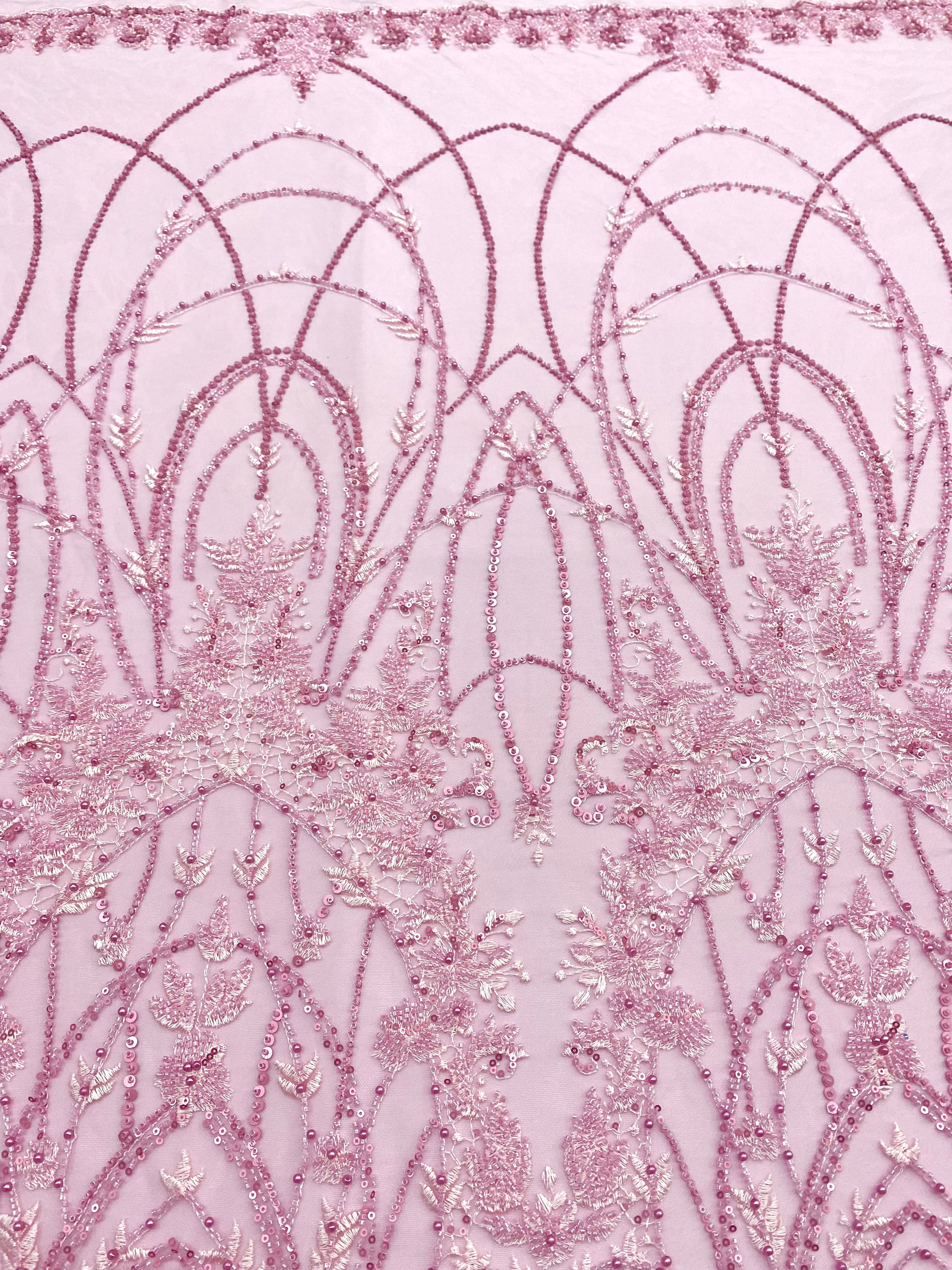 Dantela Couture Roz cu Model Geometric, cu Perle, Margele si Paiete