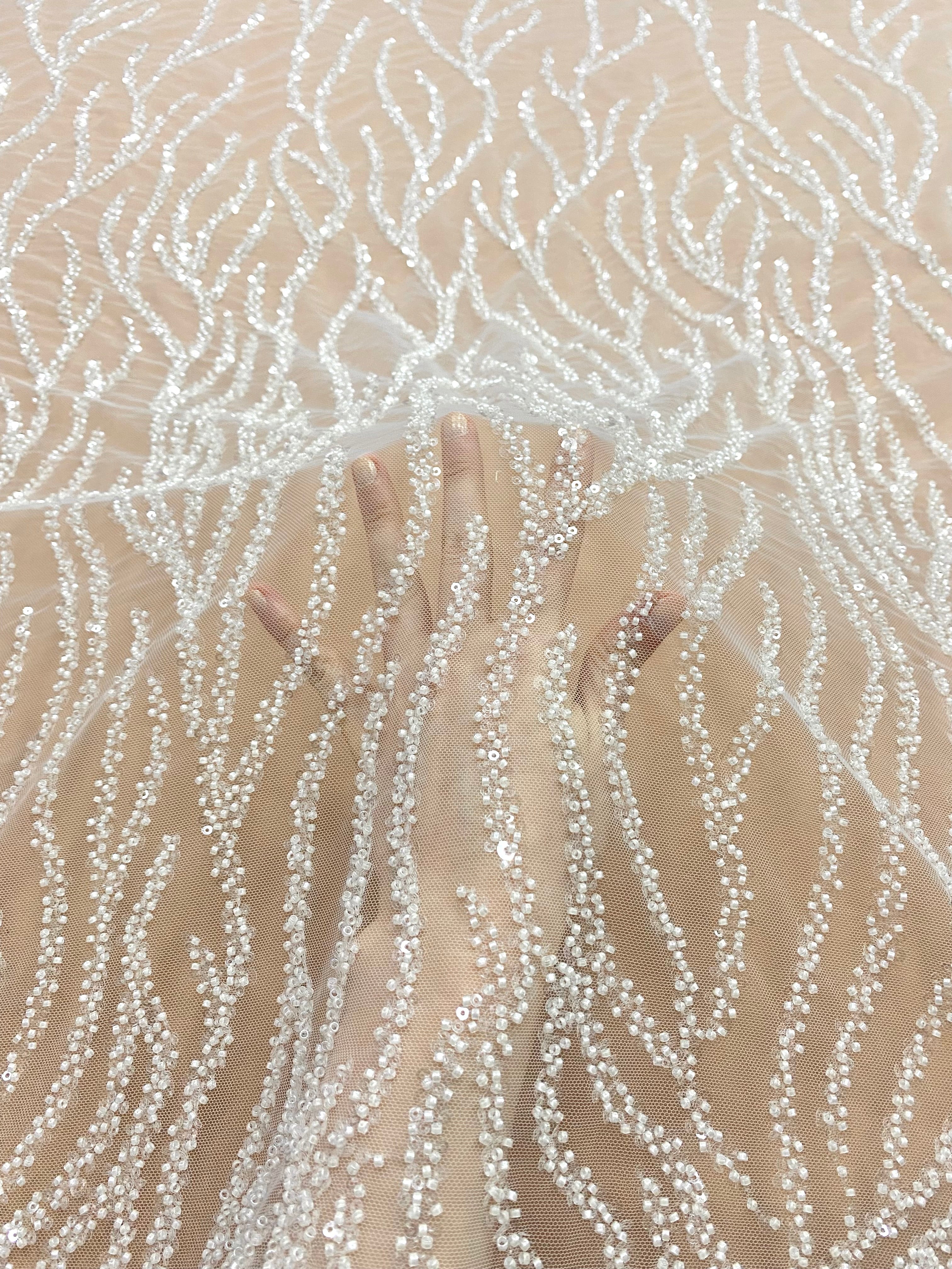 Dantela Couture Ivory cu Siraguri, cu Margele si Paiete