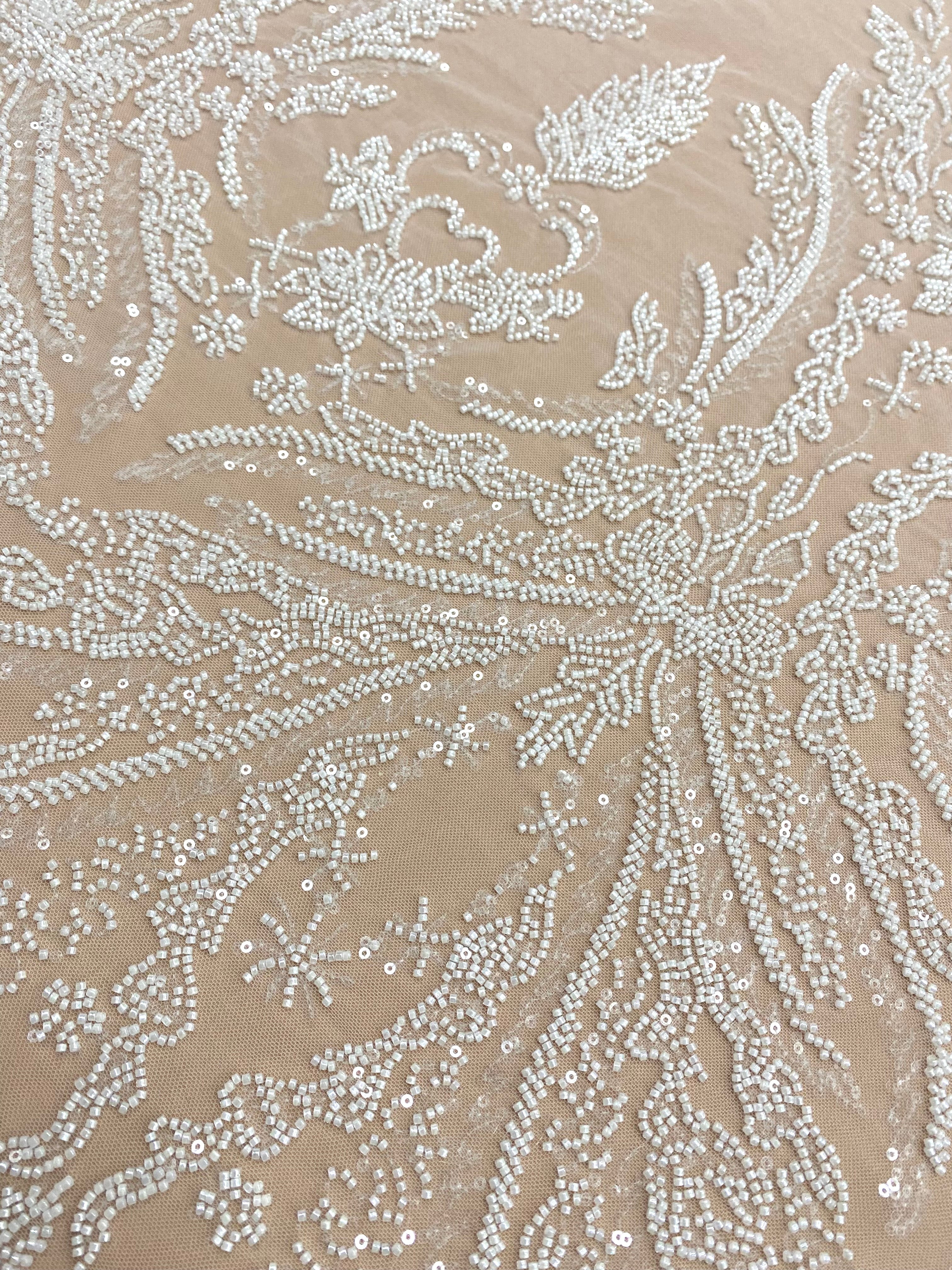 Dantela Couture Ivory cu Model Floral, cu Margele si Paiete