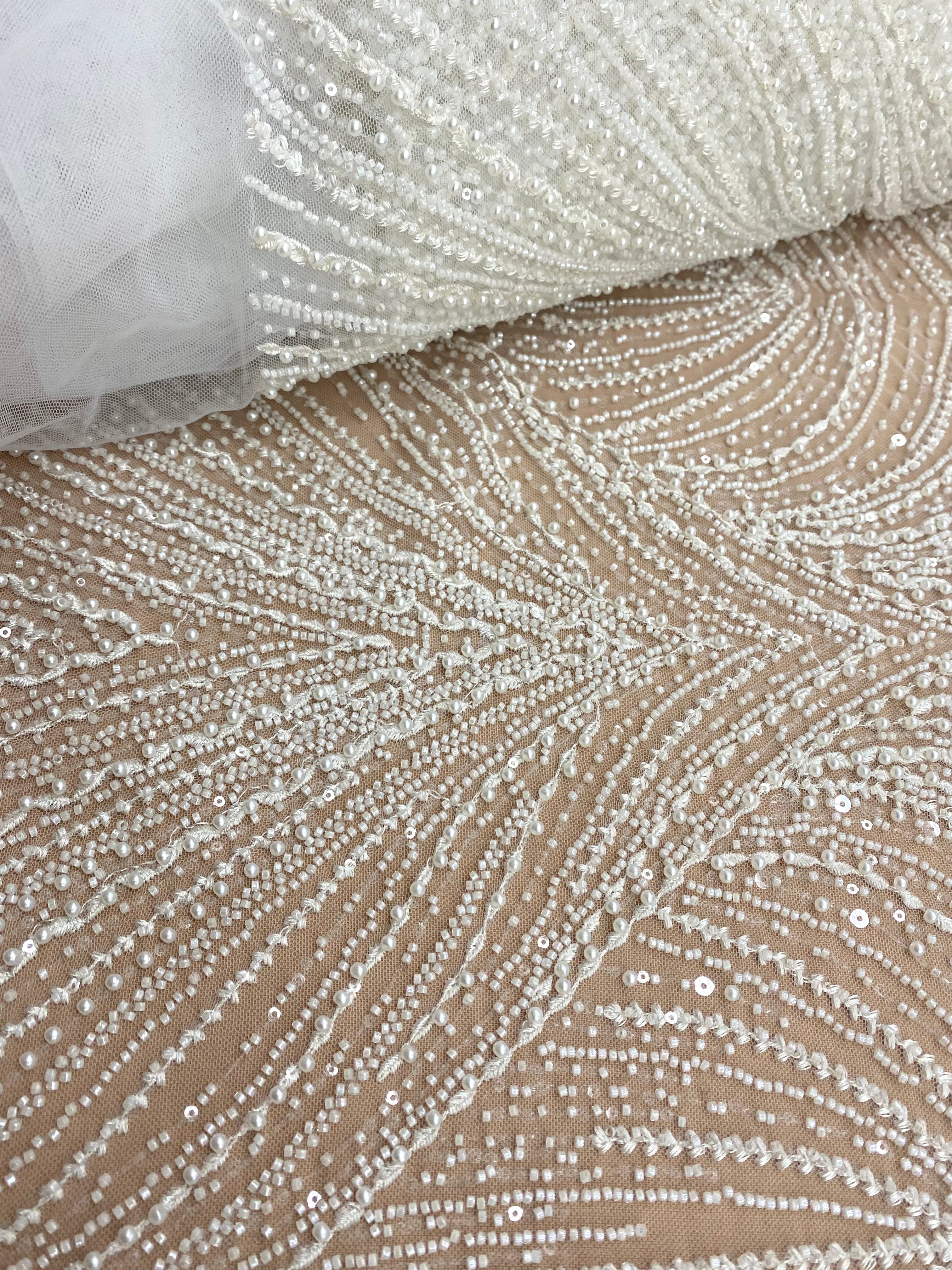 Dantela Couture Ivory cu Model Geometric, cu Perle, Margele si Paiete