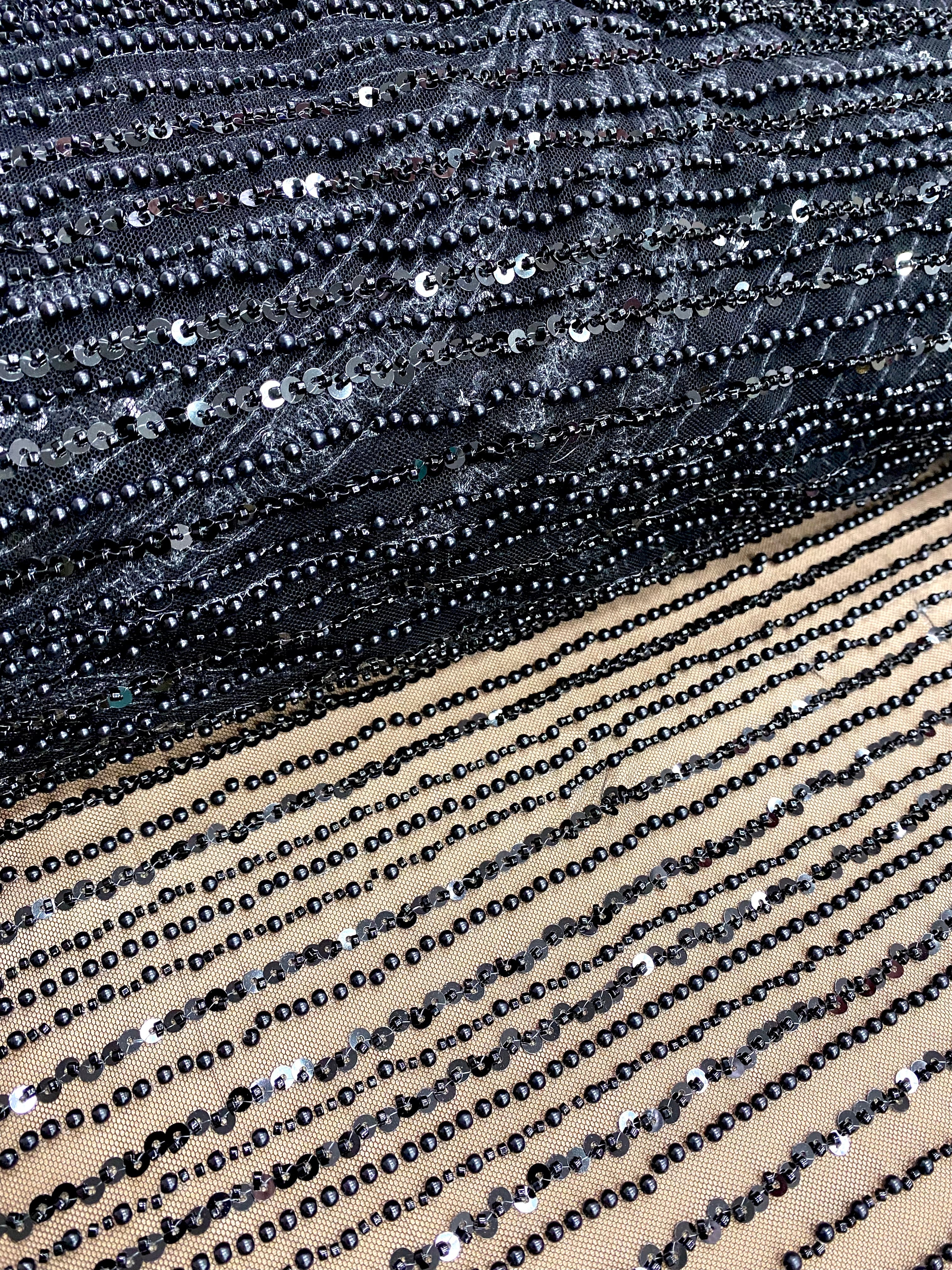 Dantela Couture Neagra cu Model Geometric, cu Perle, Margele si Paiete