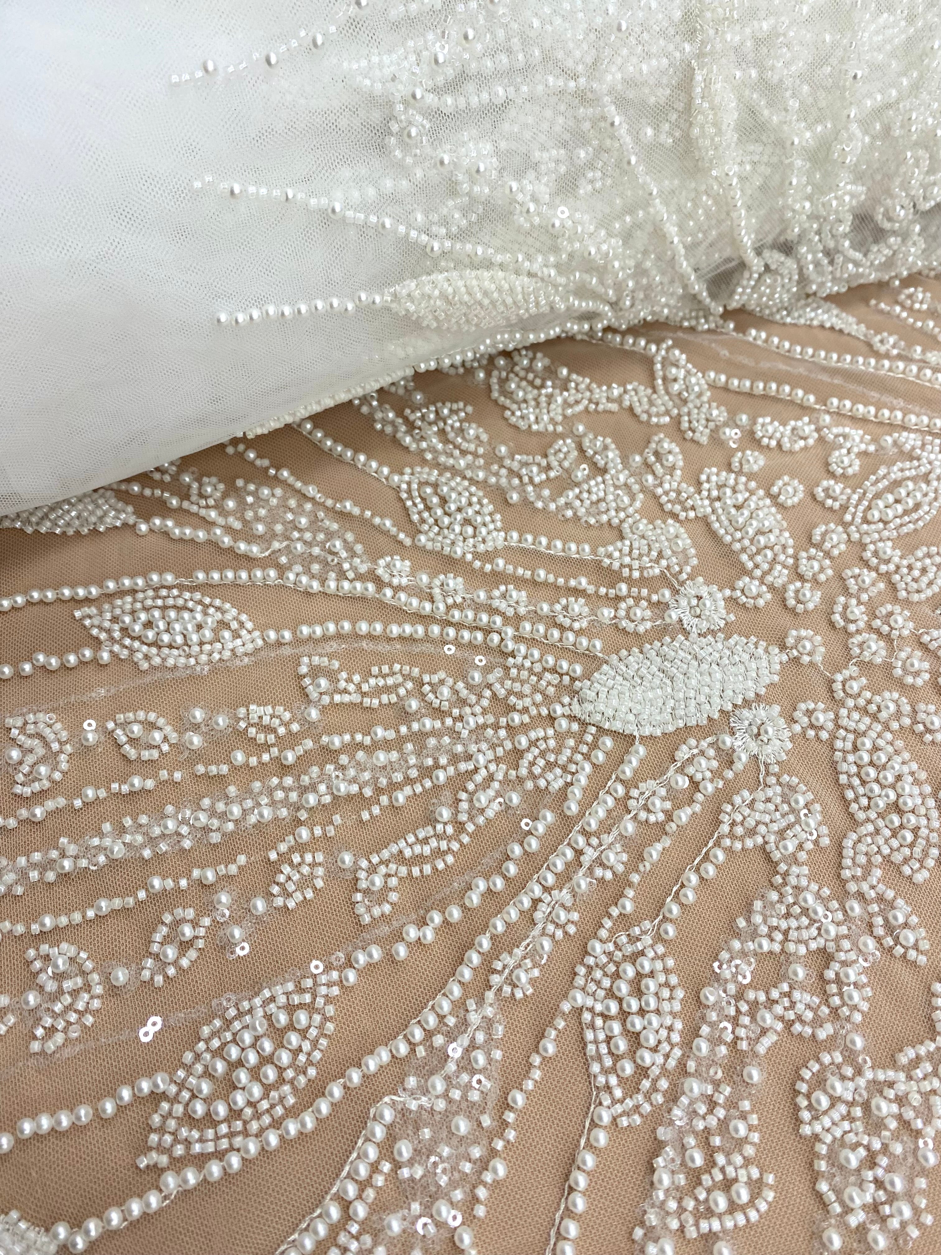 Dantela Couture Ivory cu Model Geometric, cu Perle, Margele si Paiete