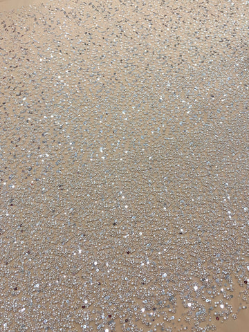 Dantela Couture Argintie pe Tulle Nude in Degrade, cu Perle, Margele si Paiete