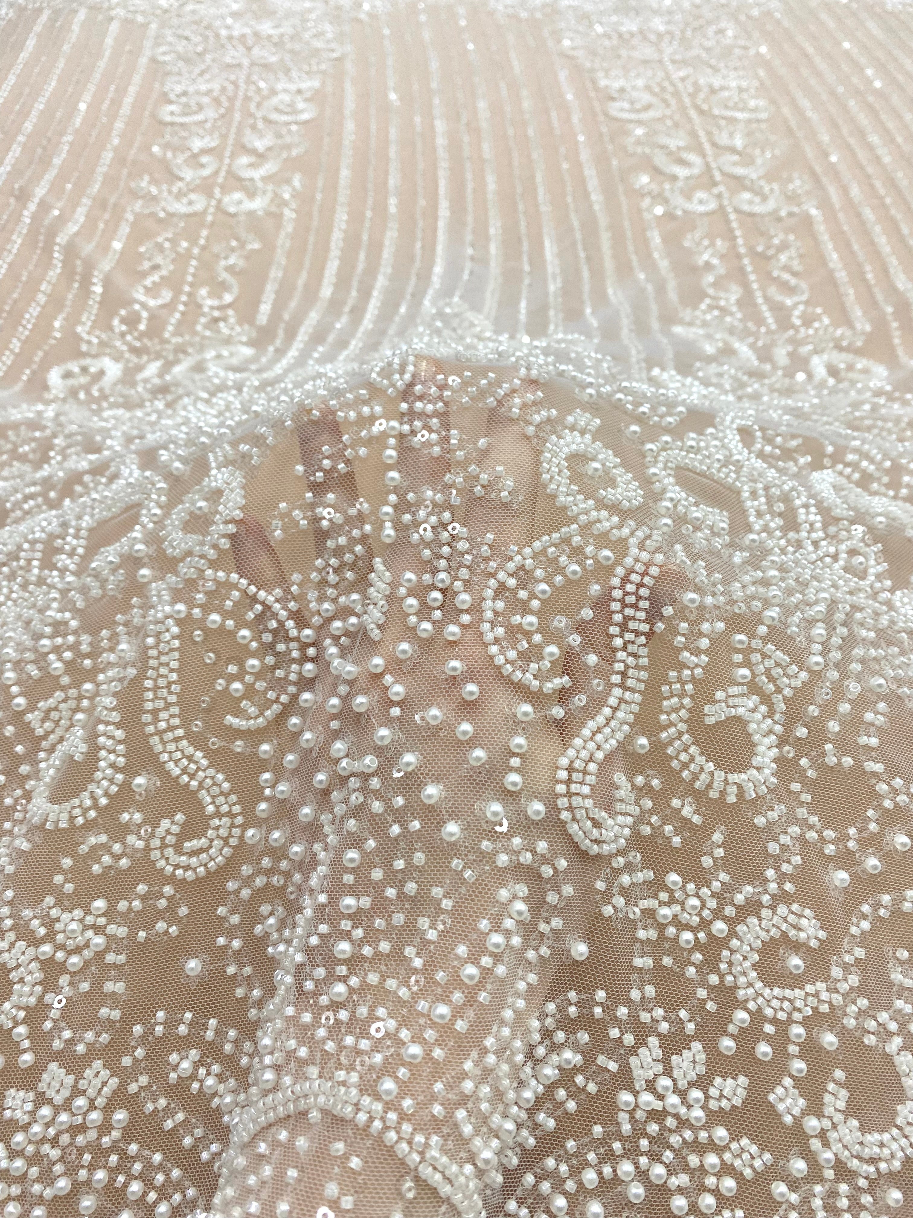 Dantela Couture Ivory cu Model Geometric, cu Perle, Margele si Paiete