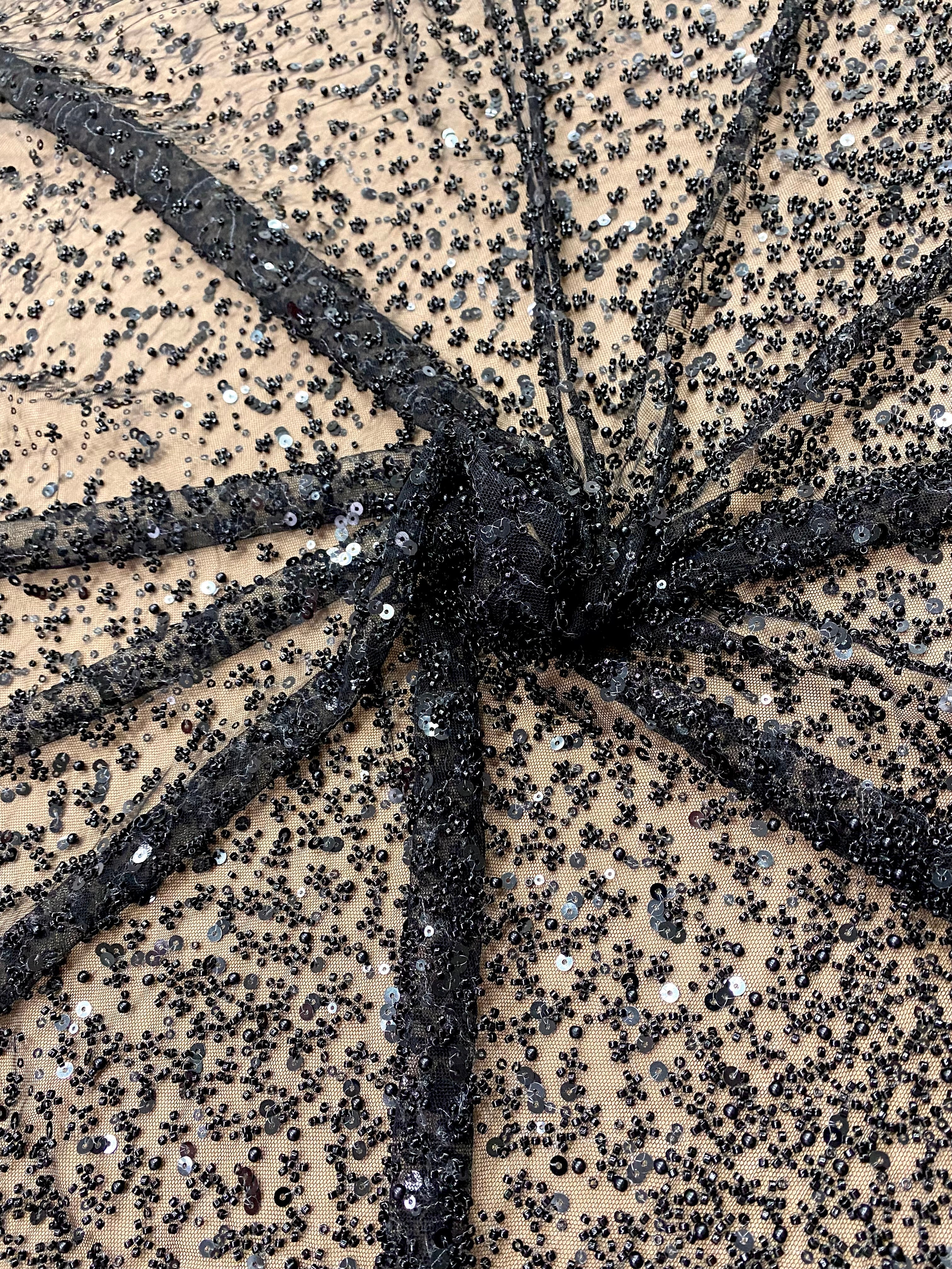 Dantela Couture Neagra in Degrade, cu Perle, Margele si Paiete