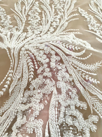 Dantela Couture Ivory cu Model Floral, cu Perle, Margele si Paiete