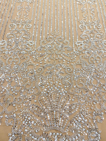 Dantela Couture Argintie pe Tulle Nude cu Model Geometric, cu Perle, Margele si Paiete