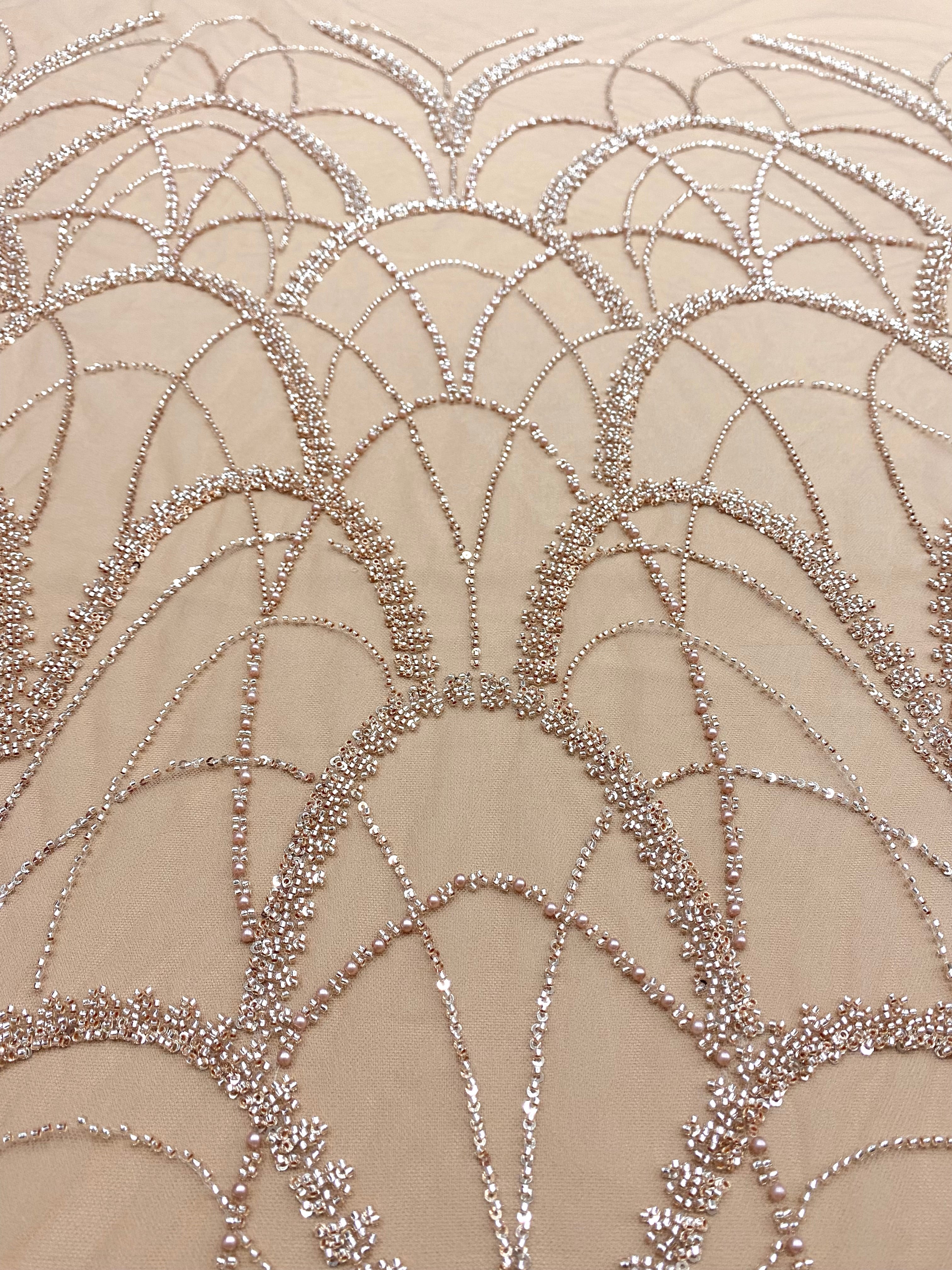 Dantela Couture Auriu Rose cu Model Geometric, cu Perle, Margele si Paiete