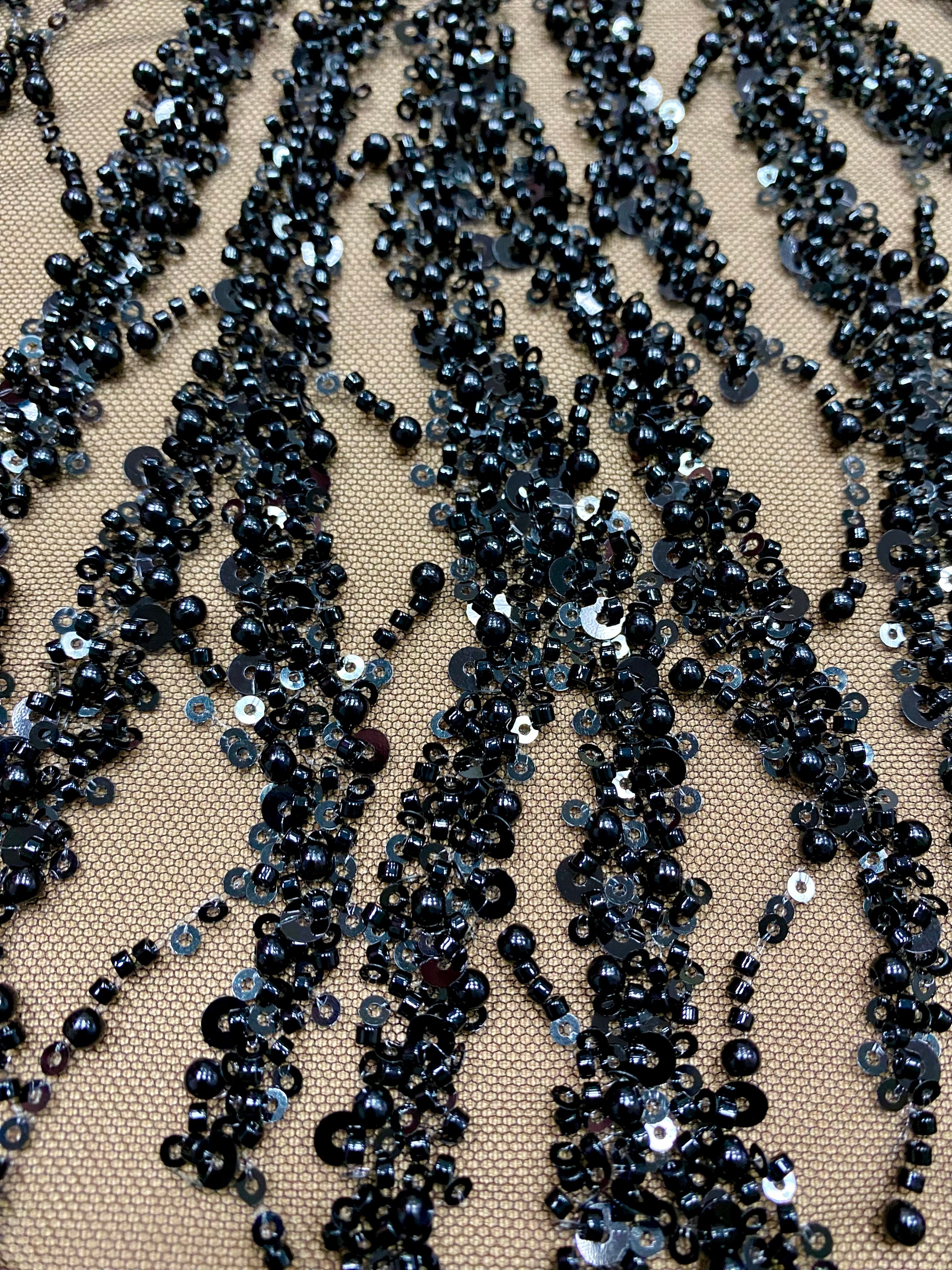 Dantela Couture Neagra cu Siraguri, cu Perle, Margele si Paiete