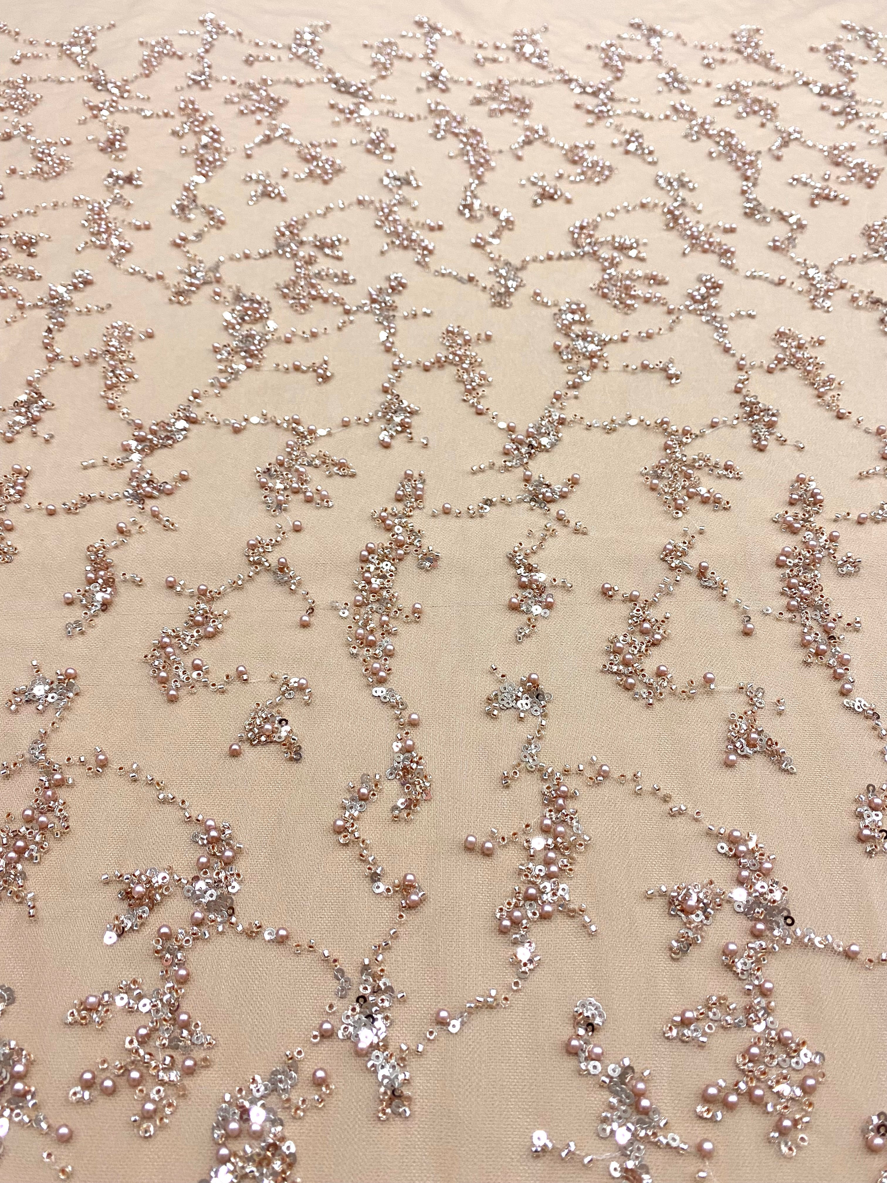 Dantela Couture Auriu Rose cu Perle, Margele si Paiete