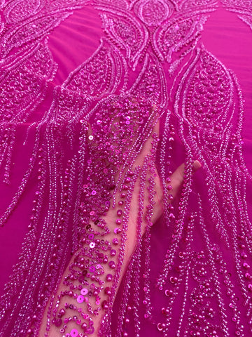 Dantela Couture Fucsia cu Panou, cu Perle, Margele si Paiete