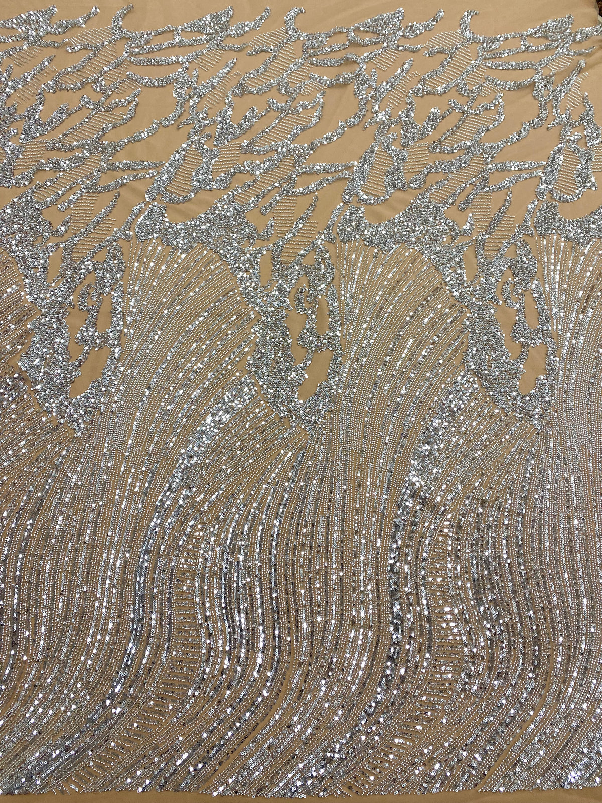 Dantela Couture Argintie pe Tulle Nude cu Model Geometric, cu Margele si Paiete