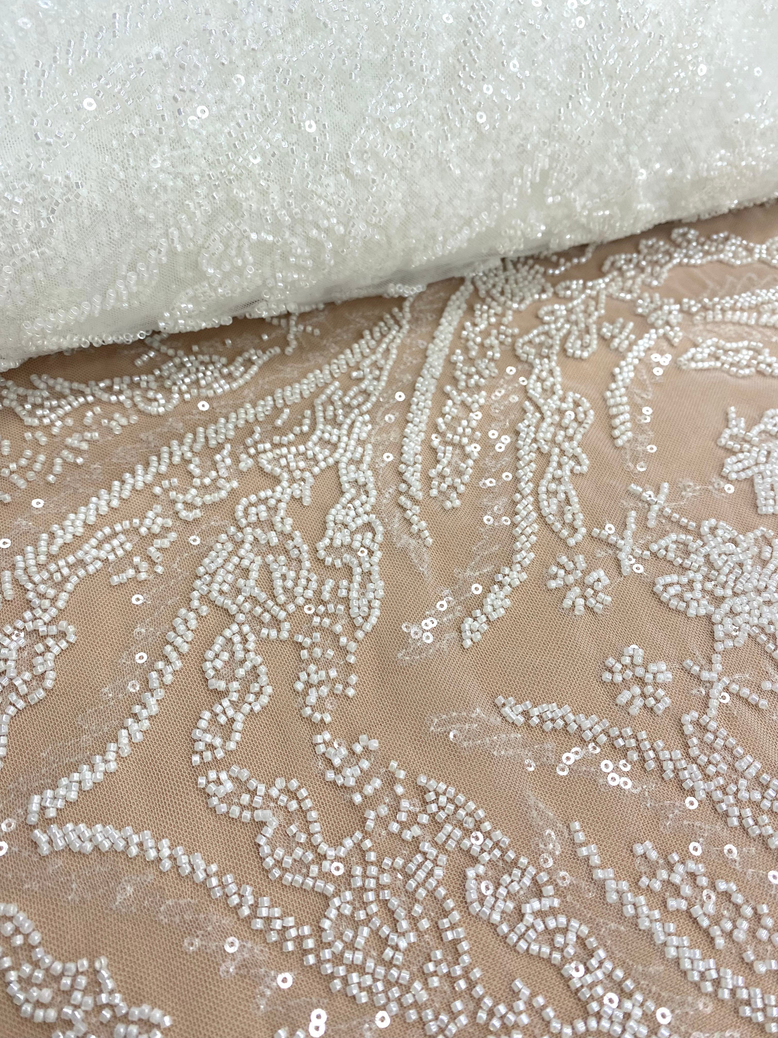 Dantela Couture Ivory cu Model Floral, cu Margele si Paiete