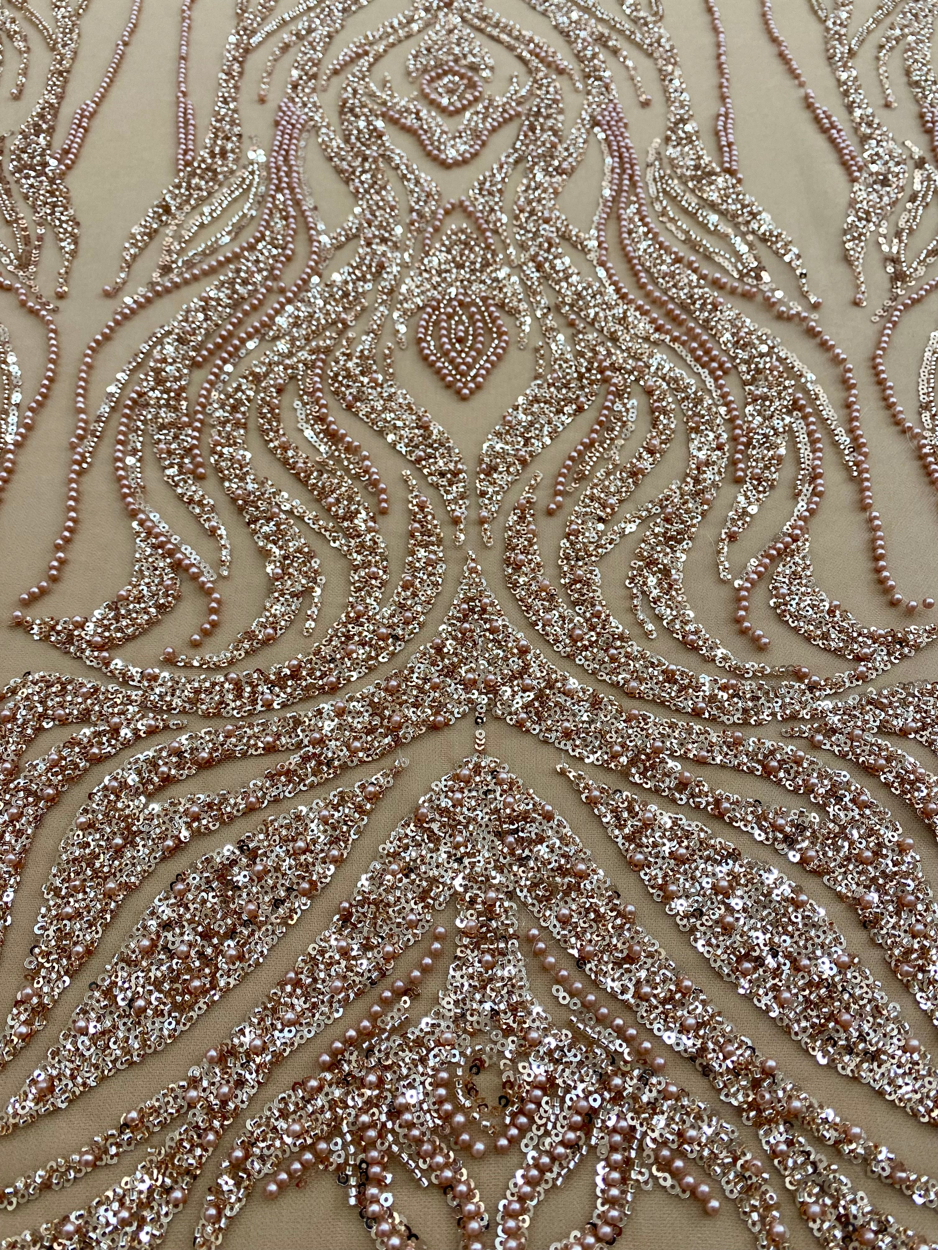 Dantela Couture Auriu Rose cu Model Geometric, cu Perle, Margele si Paiete