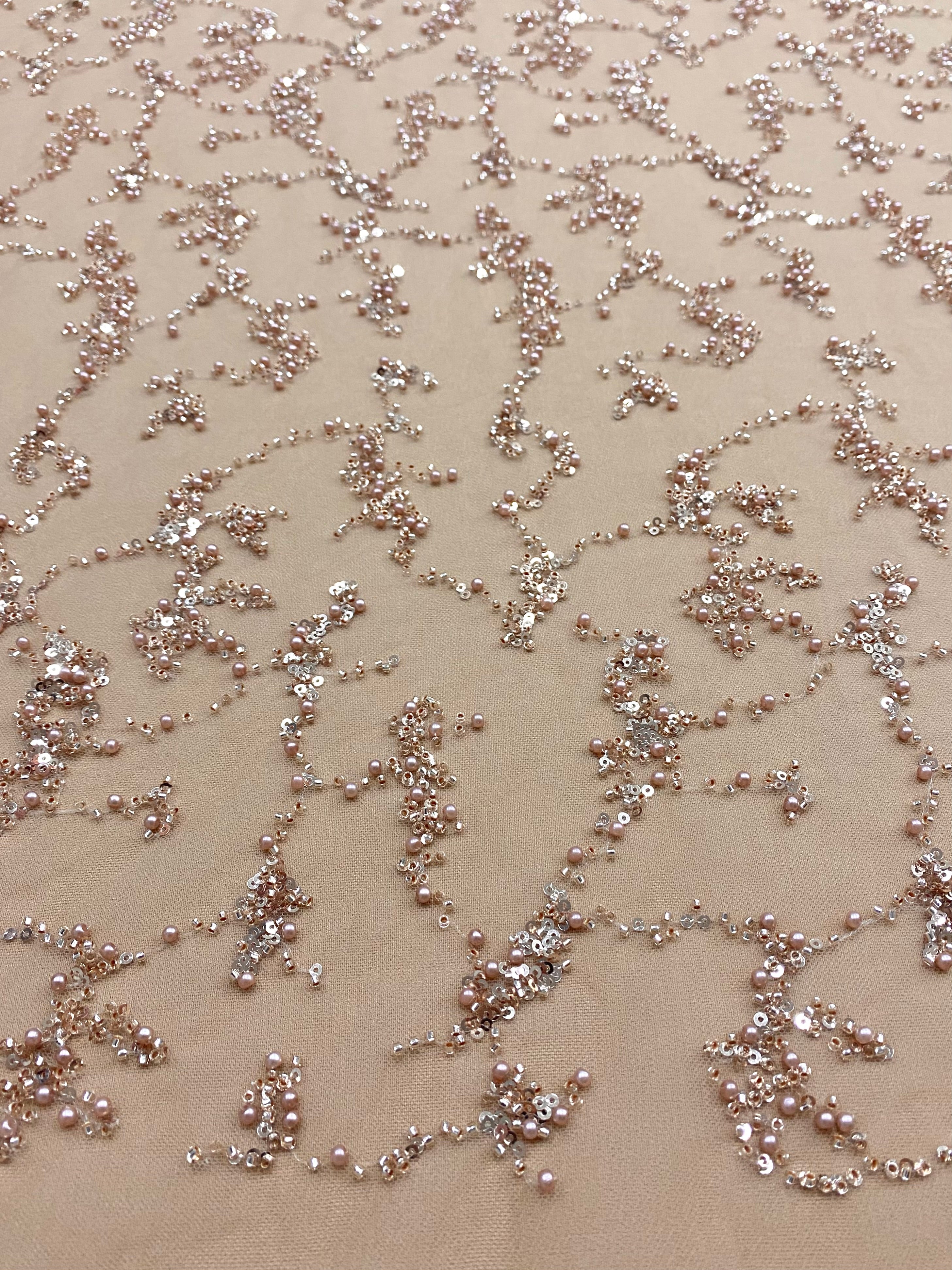 Dantela Couture Auriu Rose cu Perle, Margele si Paiete