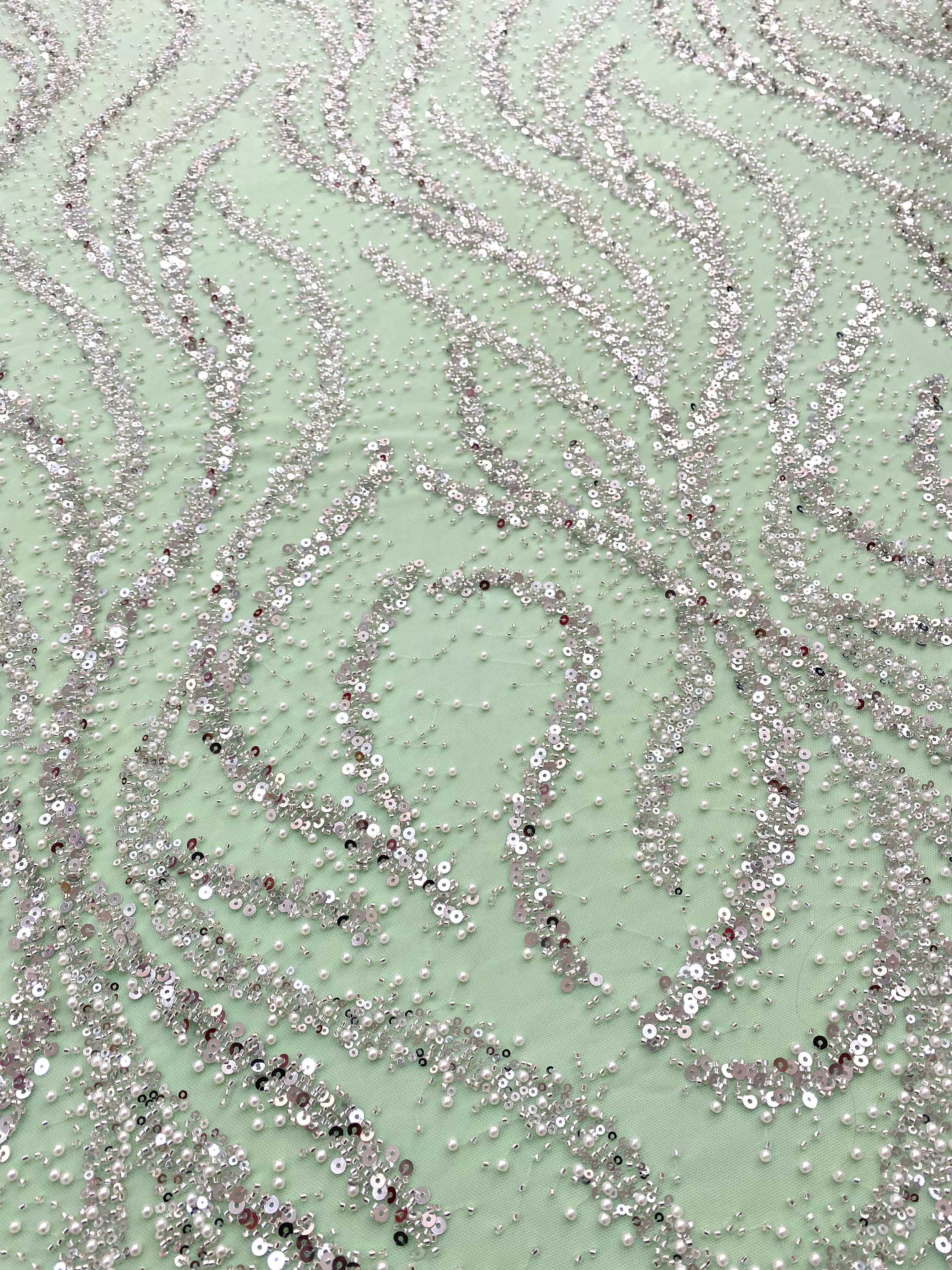 Dantela Couture Argintie pe Tulle Verde Menta cu Perle, Margele si Paiete