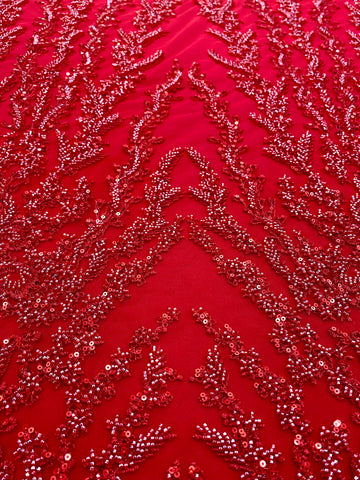 Piros Couture csipke geometriai mintával, gyöngyökkel, gyöngyöcskékkel és flitterekkel