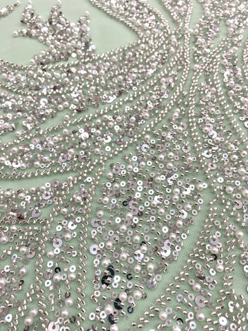 Dantela Couture Argintie pe Tulle Verde Menta cu Panou, cu Perle, Margele si Paiete