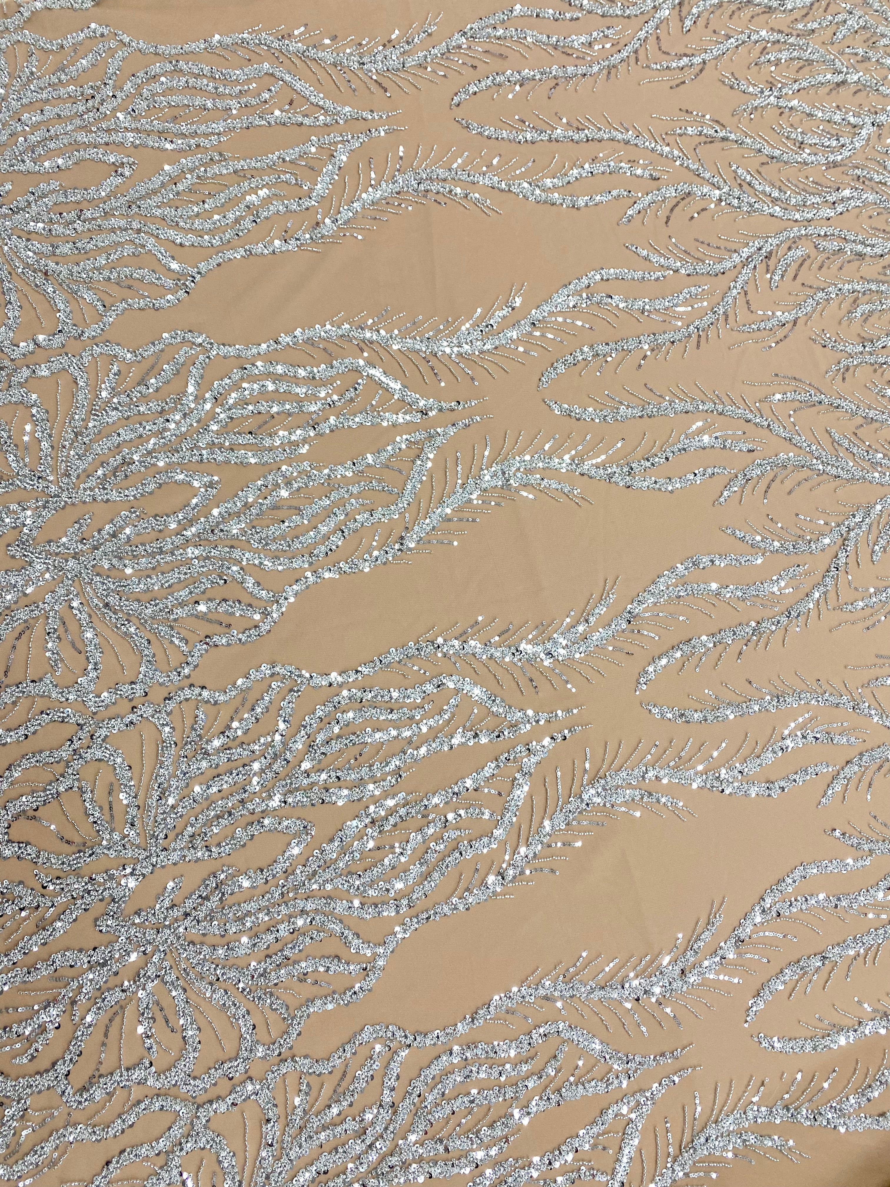 Dantela Couture Argintie pe Tulle Nude cu Panou, cu Margele si Paiete