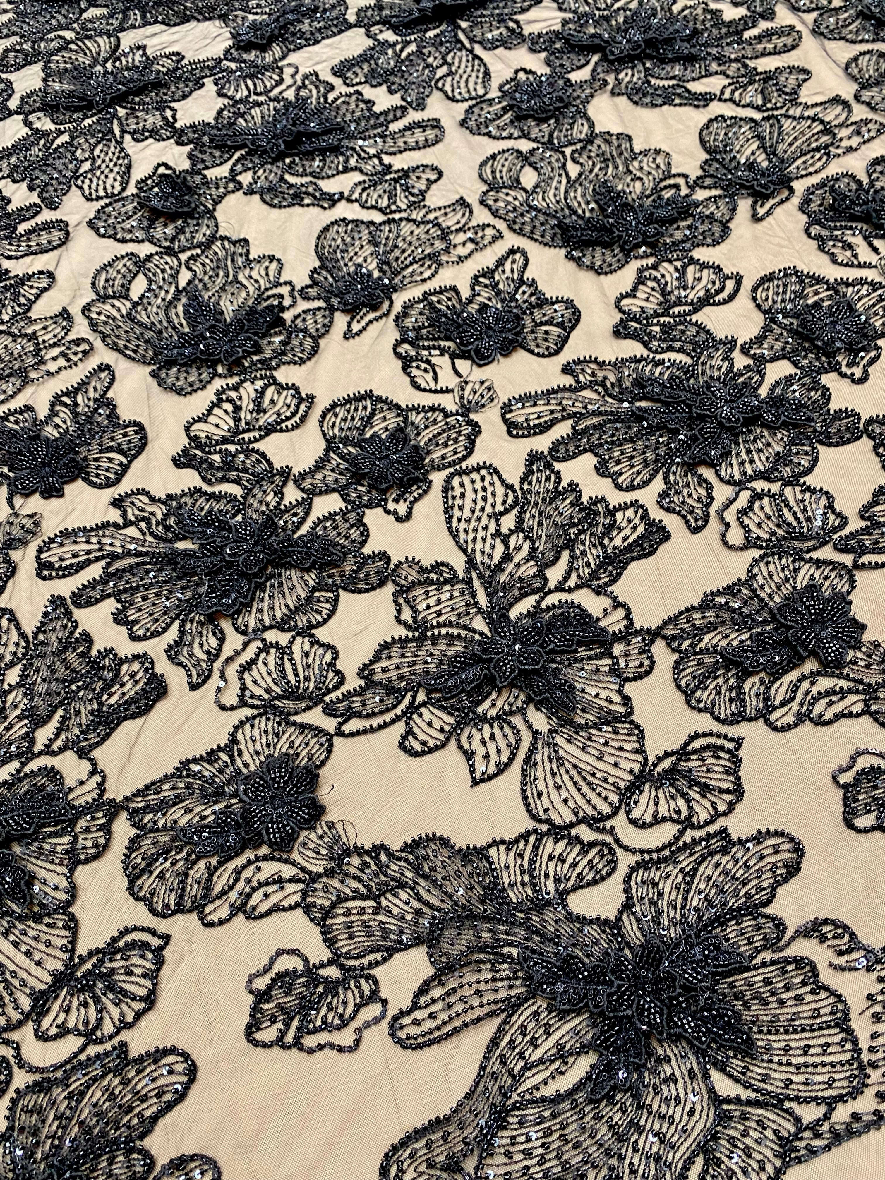 Dantela Couture 3D cu Flori Neagra cu Margele si Paiete